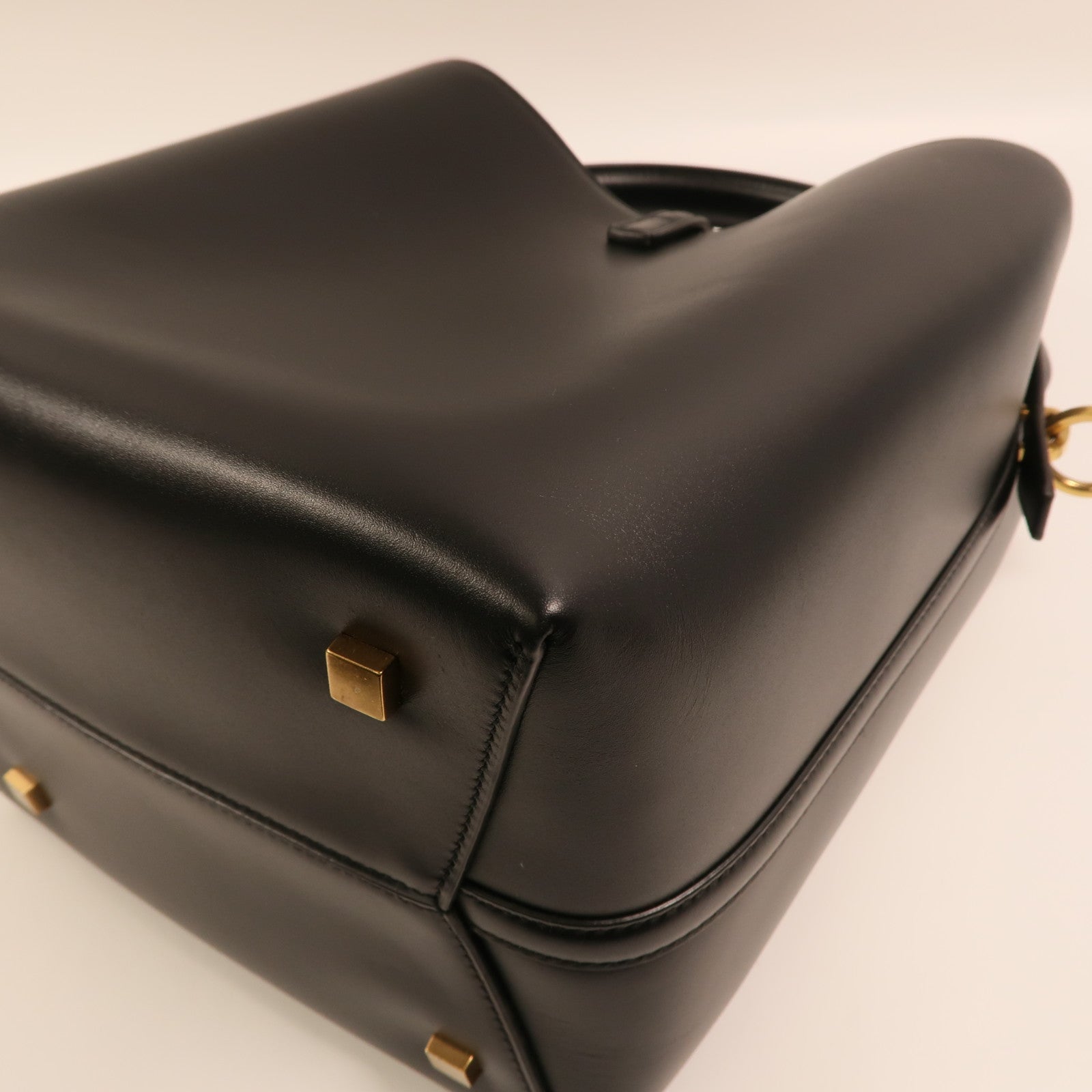 SAINT LAURENT 牛皮皮革Le 37金扣手挽肩背兩用袋