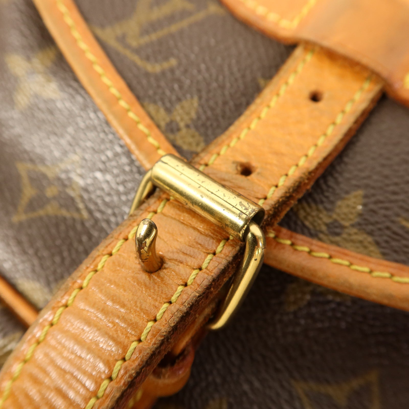 LOUIS VUITTON Monogram Saumur 30金扣肩背袋棕色