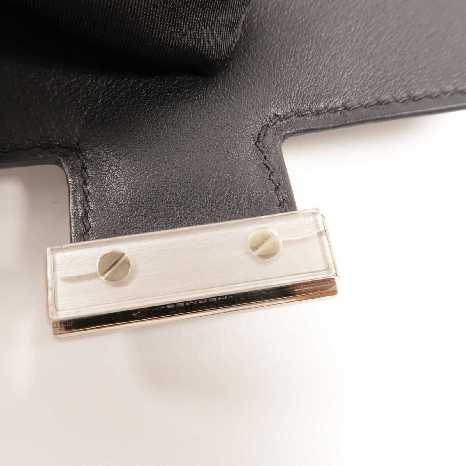 HERMES Sombrero皮革Mini Constance On A Summer Night肩背袋Noir