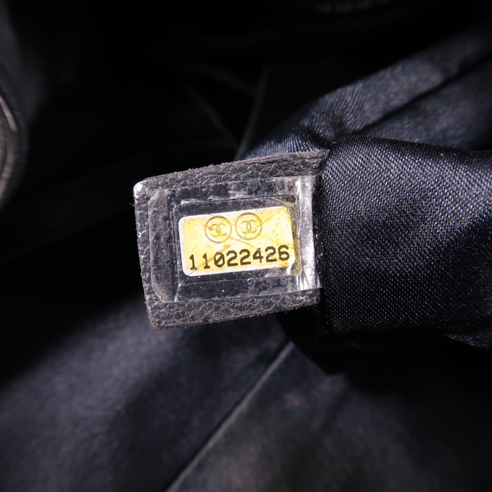 CHANEL 牛皮皮革Chain Shoulder銀扣鏈帶肩背袋