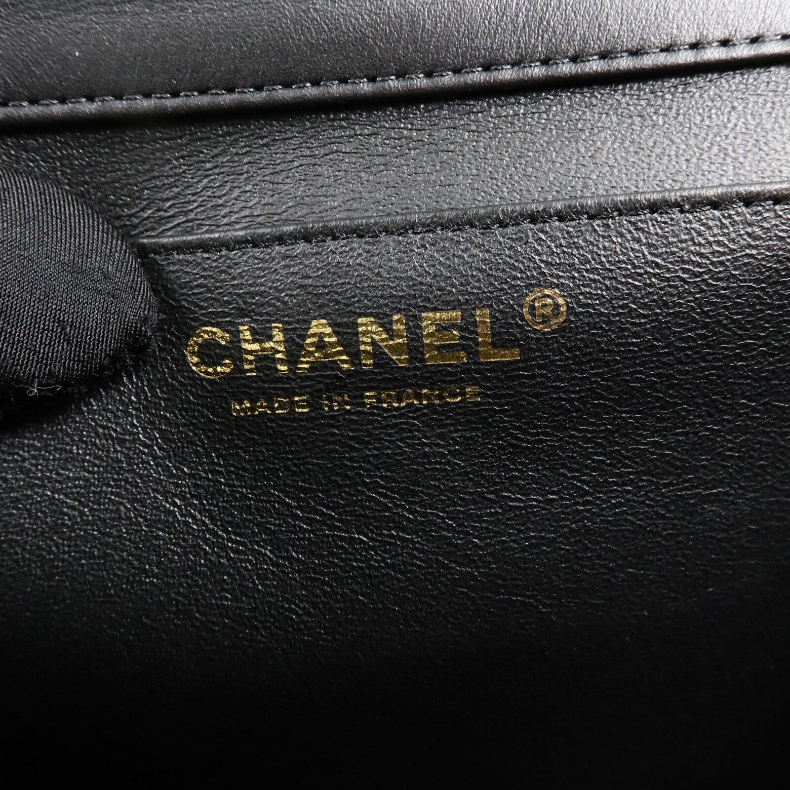 CHANEL 牛皮皮革Square Frame Flap鏈帶肩背袋