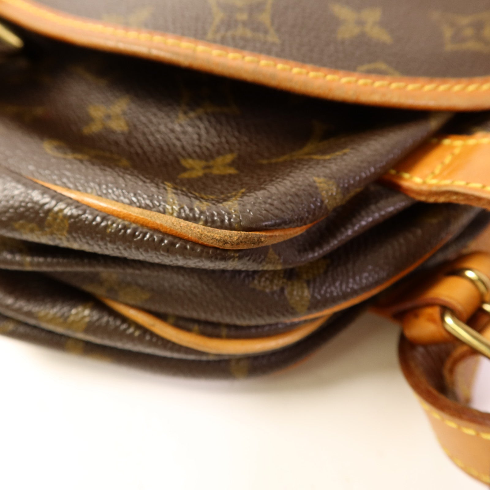 LOUIS VUITTON Monogram Saumur 30金扣肩背袋棕色