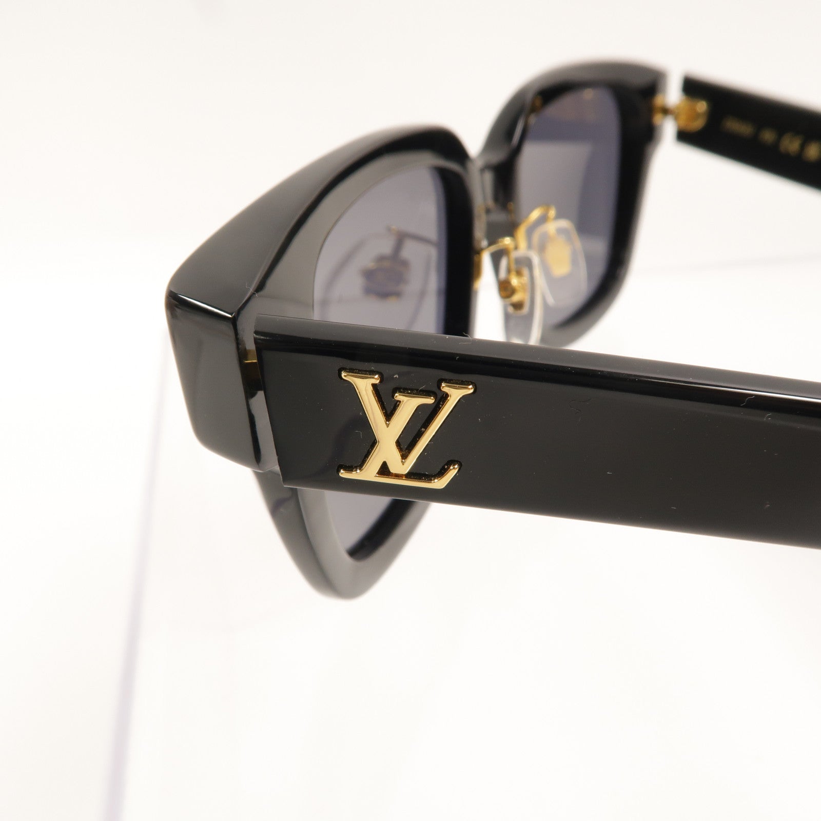 LOUIS VUITTON Resin Confidence Square Sunglass太陽眼鏡