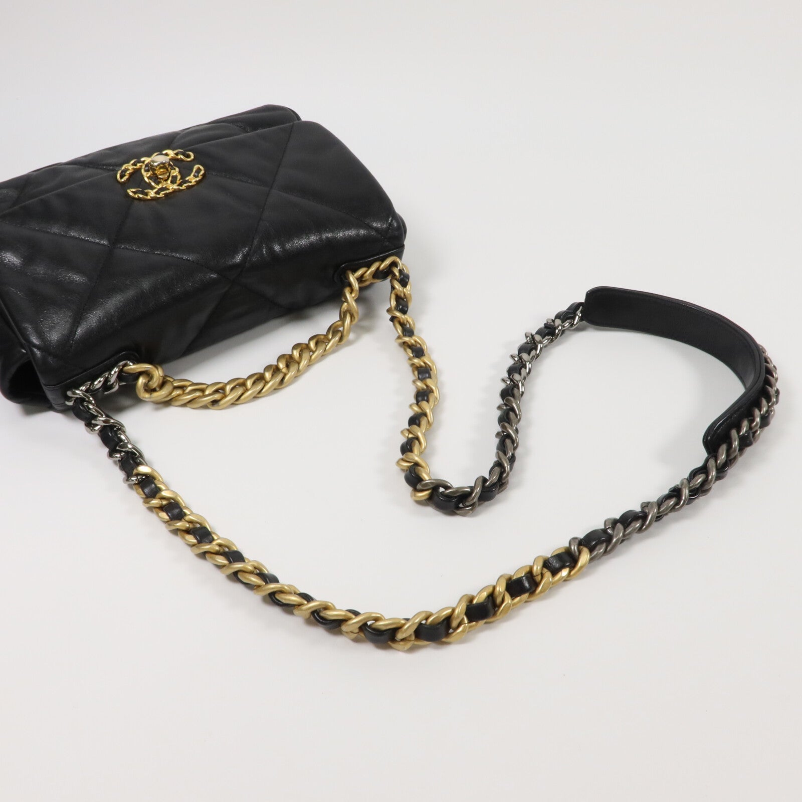 CHANEL 羊皮皮革C19 Small手挽肩背兩用袋