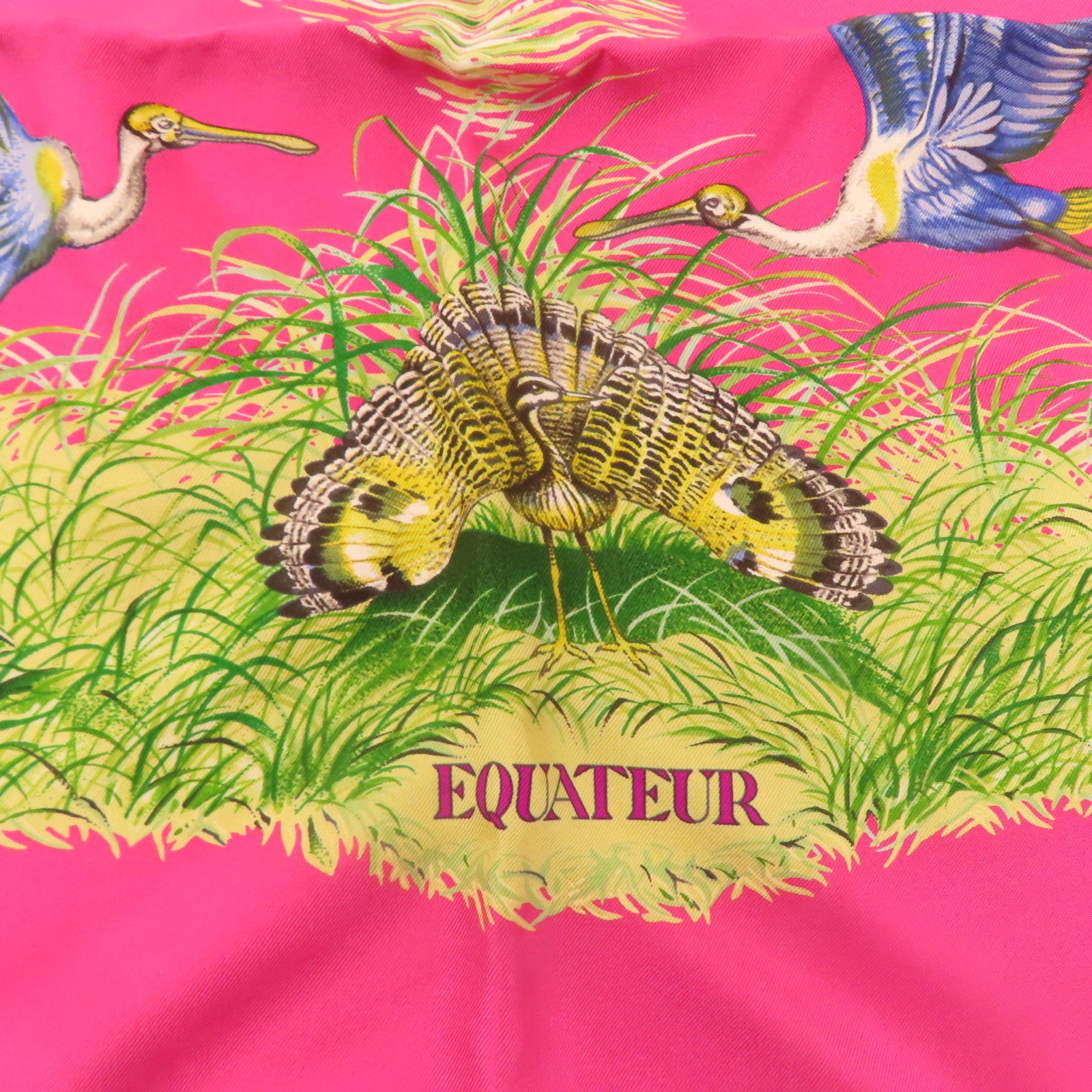 HERMES Scarf 90x90 Silk Pink