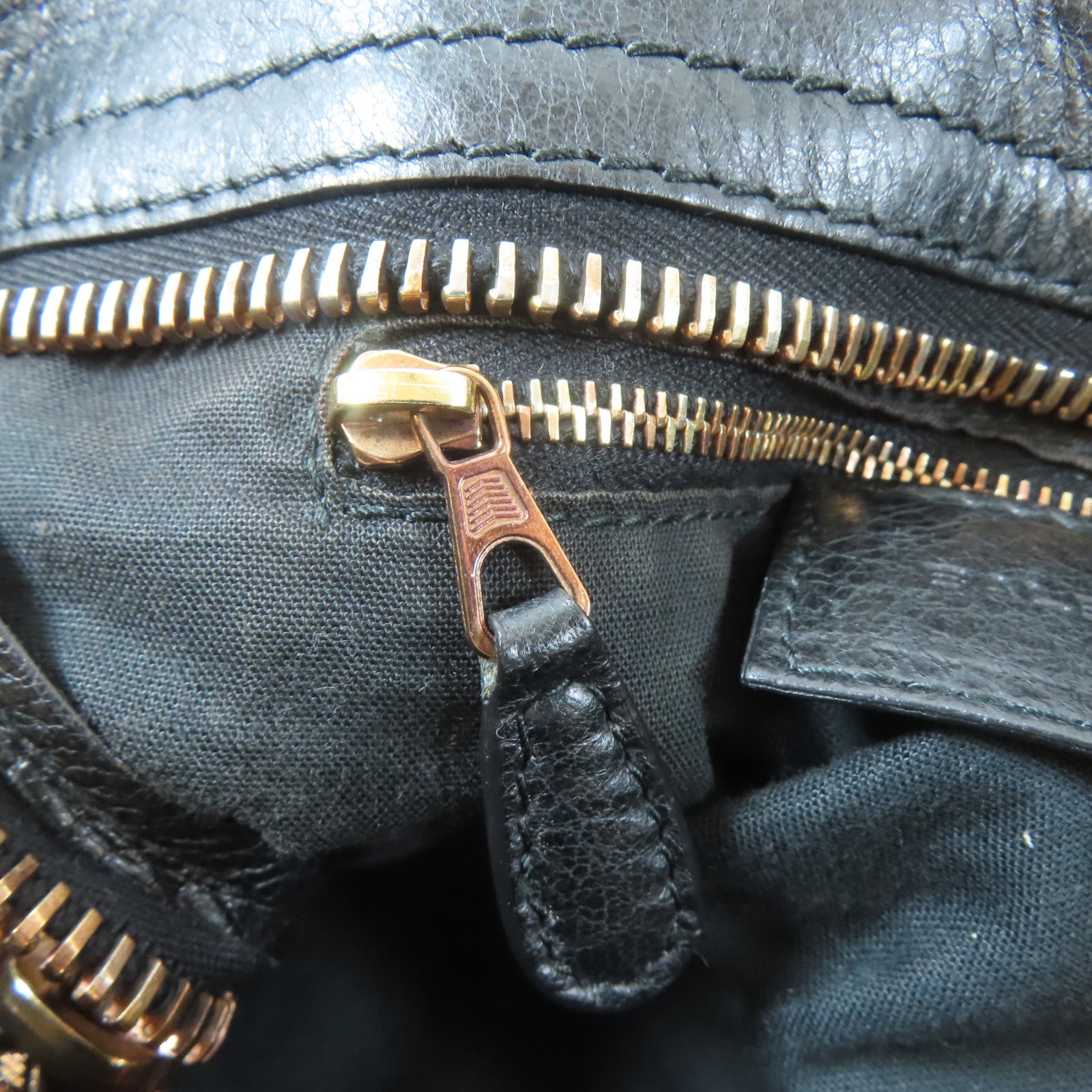 BALENCIAGA 牛皮皮革Giant City金扣手挽肩背兩用袋黑色