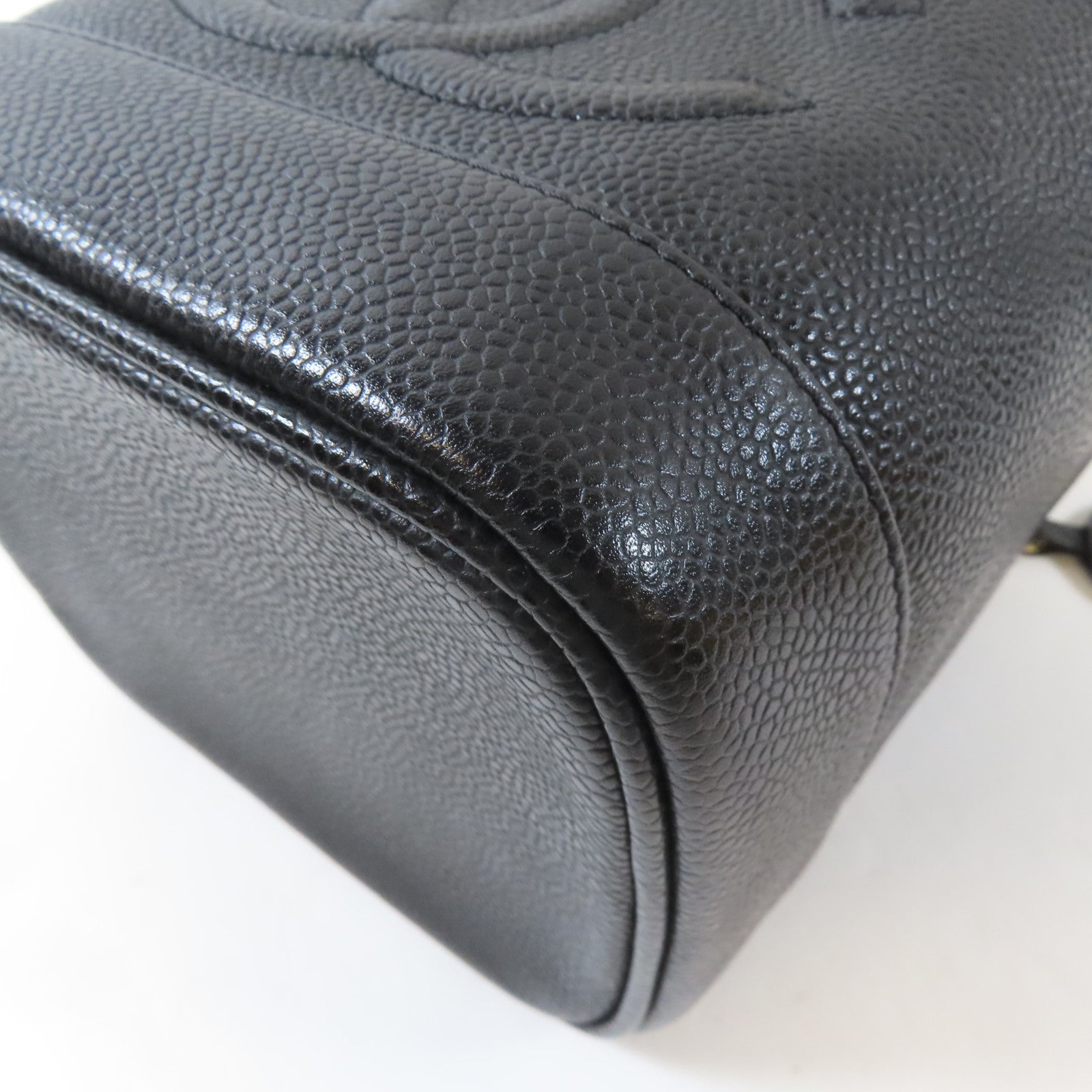 CHANEL Caviar皮革Vintage Vanity Case金扣手挽袋黑色