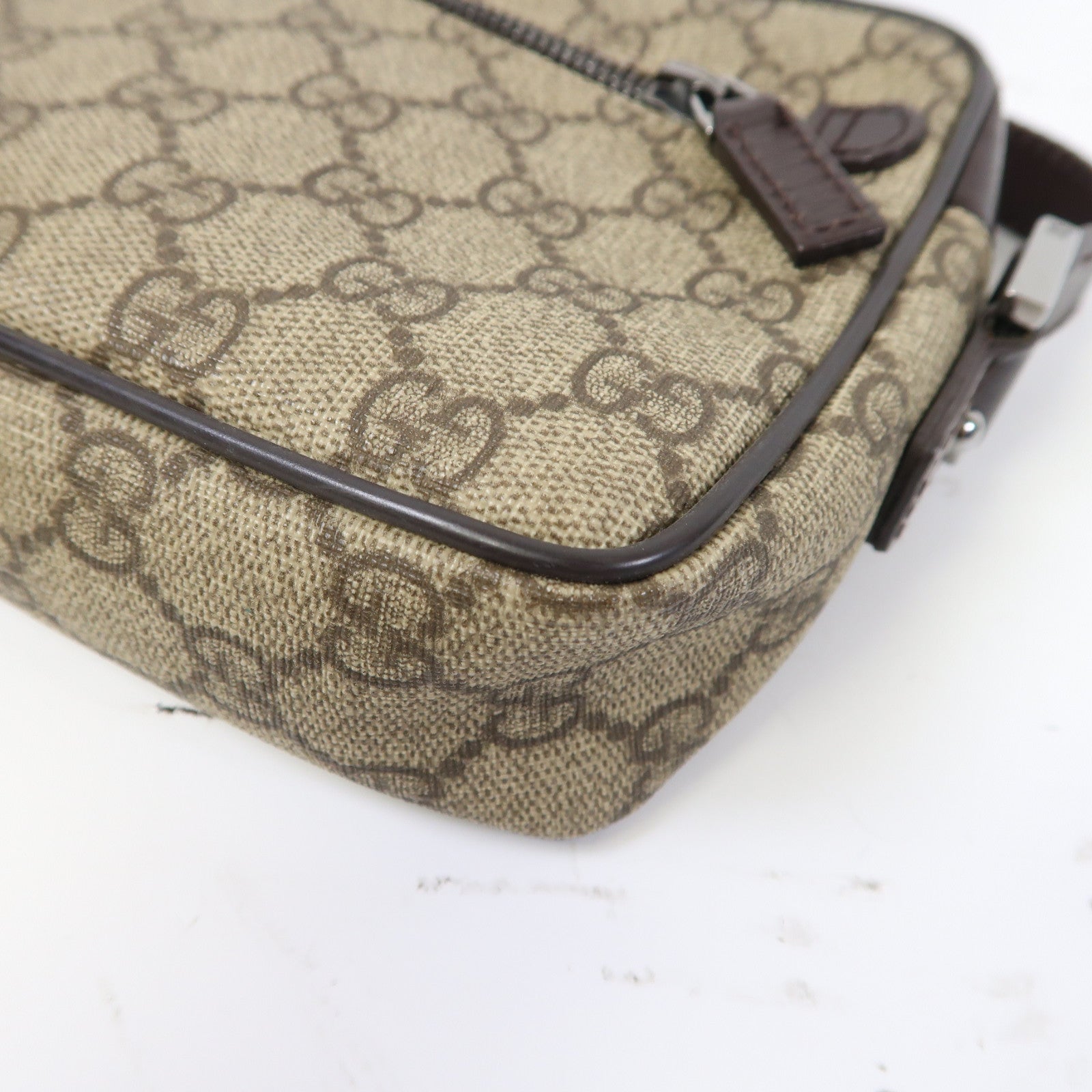 GUCCI 塗層帆布Shoulder Bag銀扣肩背袋啡色