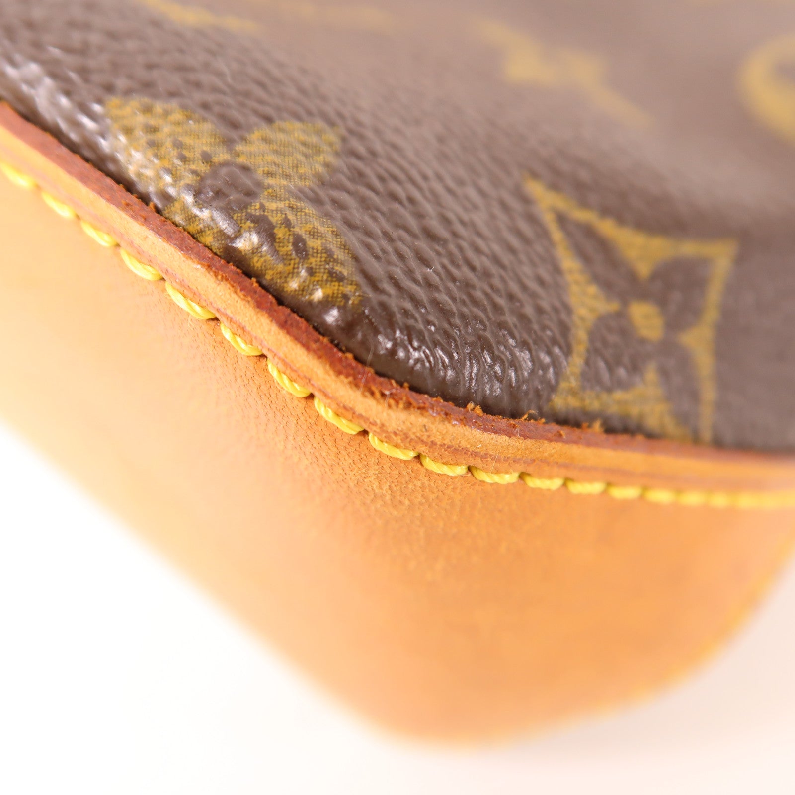 LOUIS VUITTON Monogram Trotteur金扣肩背袋棕色