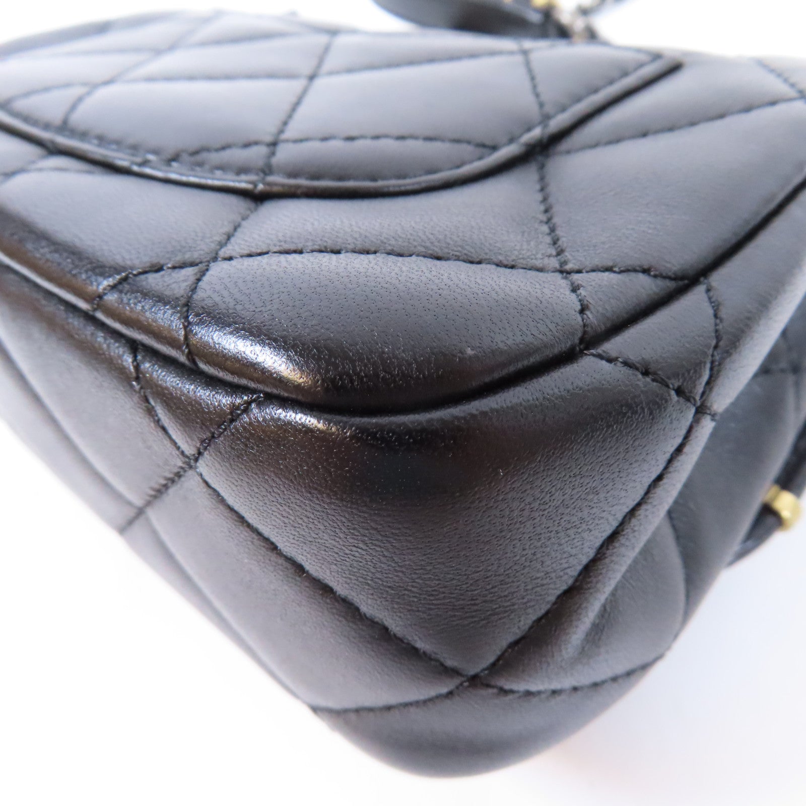 CHANEL 菱格羊皮皮革Classic Flap金扣肩背袋黑色
