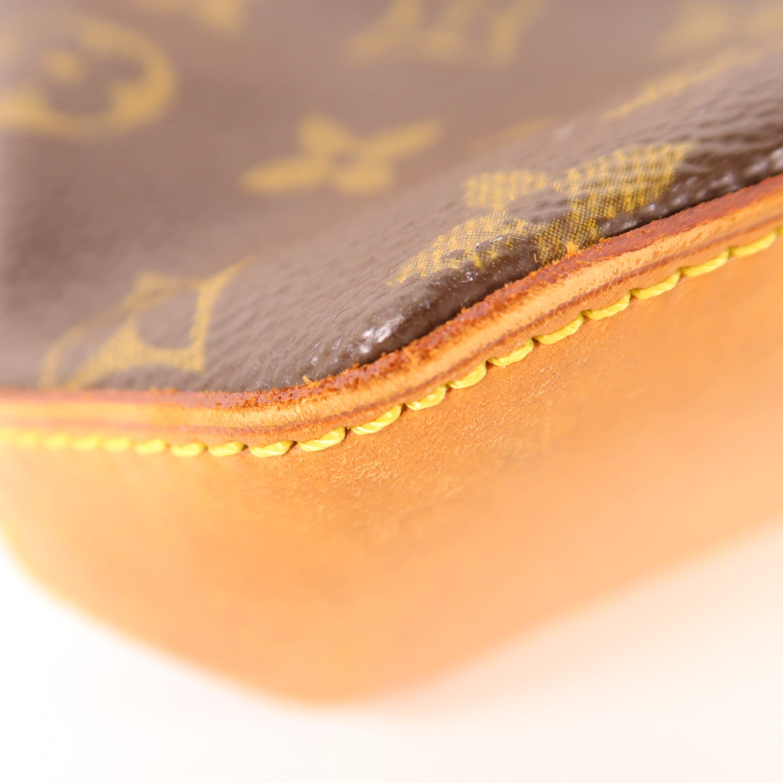 LOUIS VUITTON Monogram Trotteur金扣肩背袋棕色