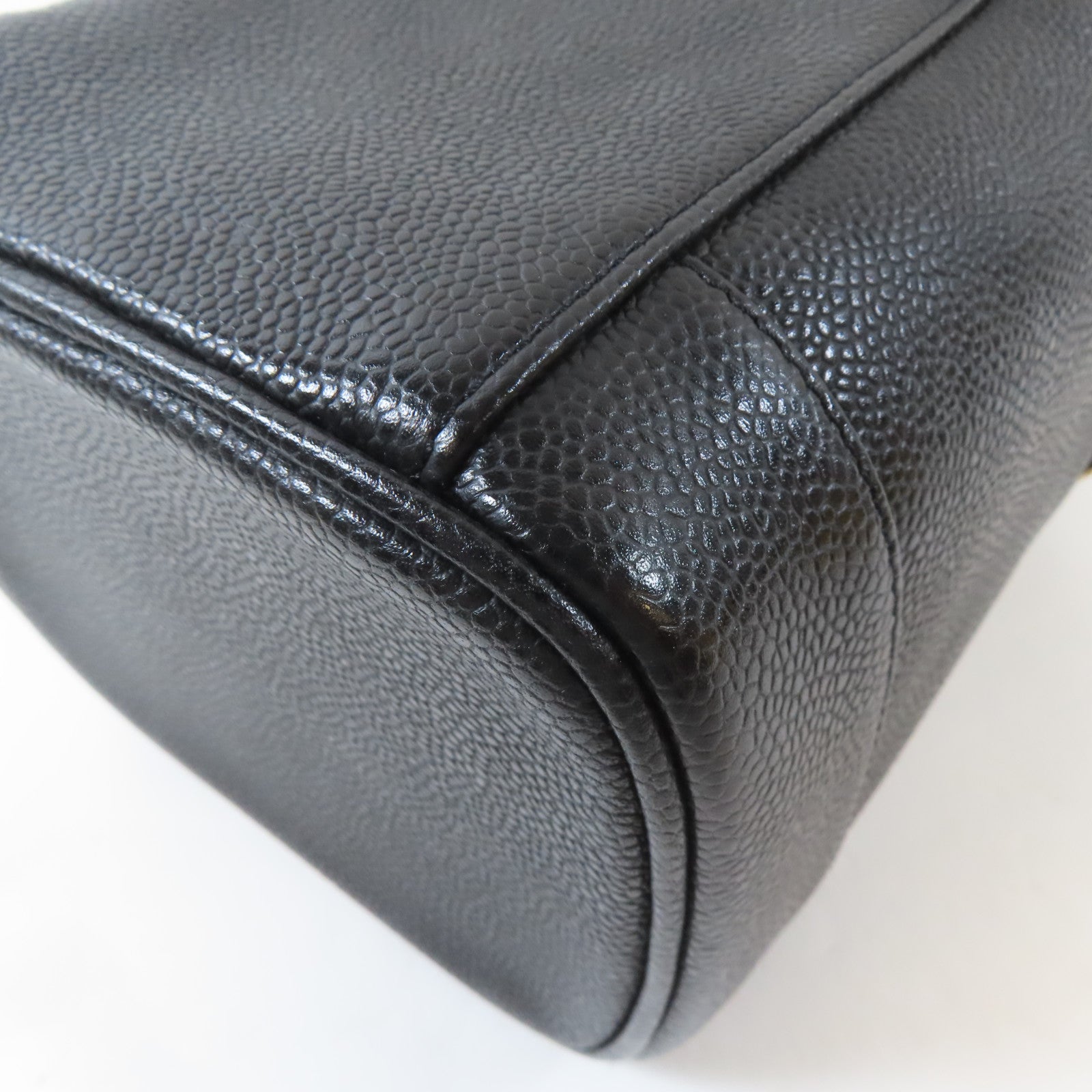 CHANEL Caviar皮革Vintage Vanity Case金扣手挽袋黑色