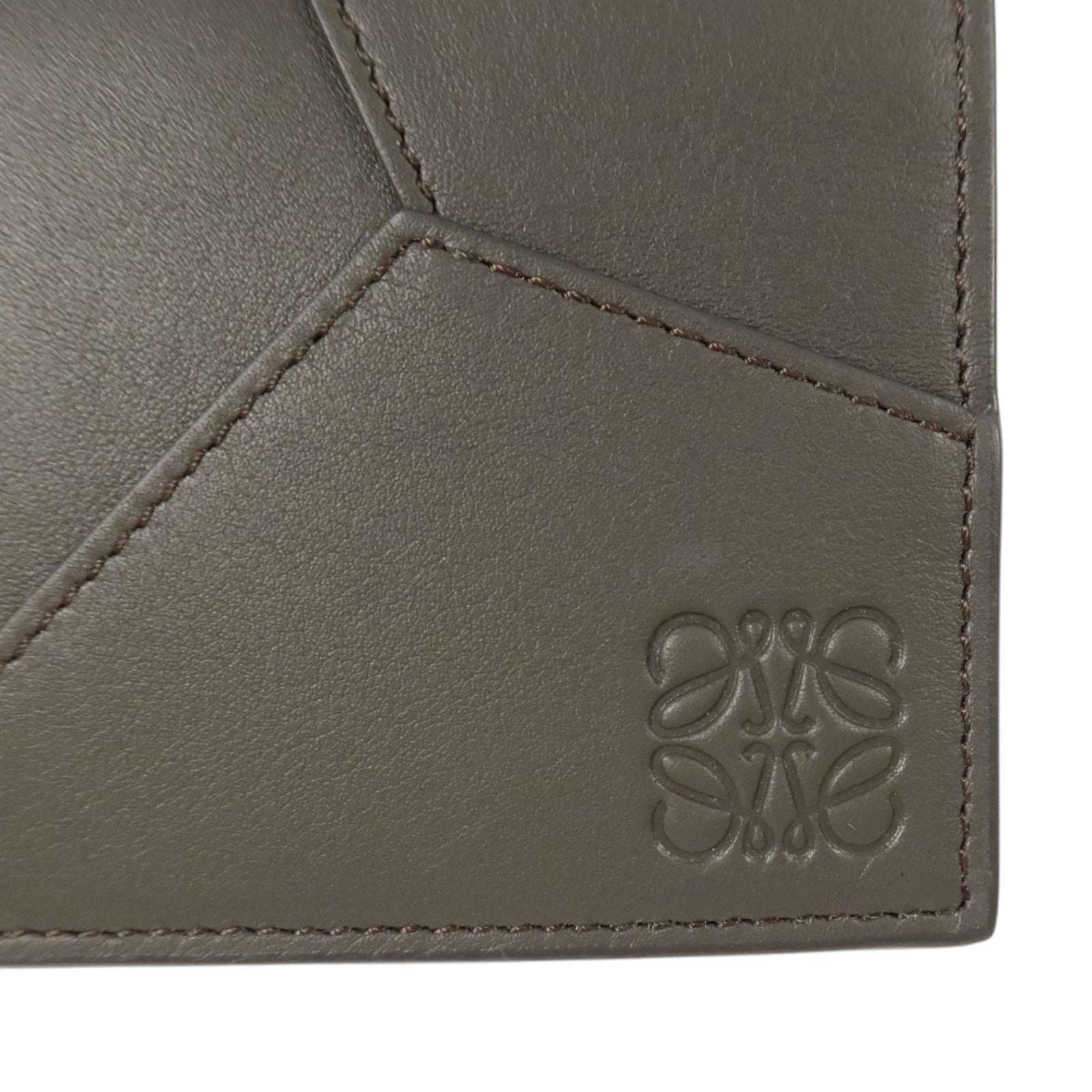 LOEWE 牛皮皮革Puzzle Cardholder卡片套