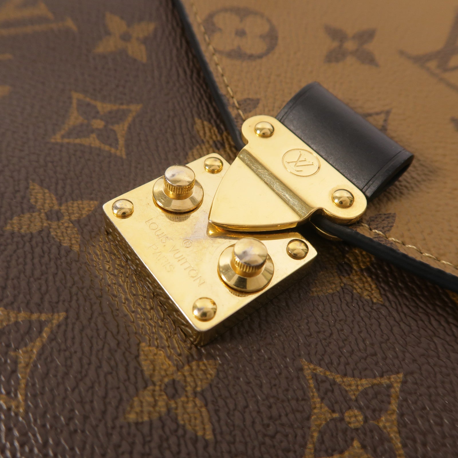 LOUIS VUITTON Monogram Reverse Pochette Metis金扣手挽肩背兩用袋