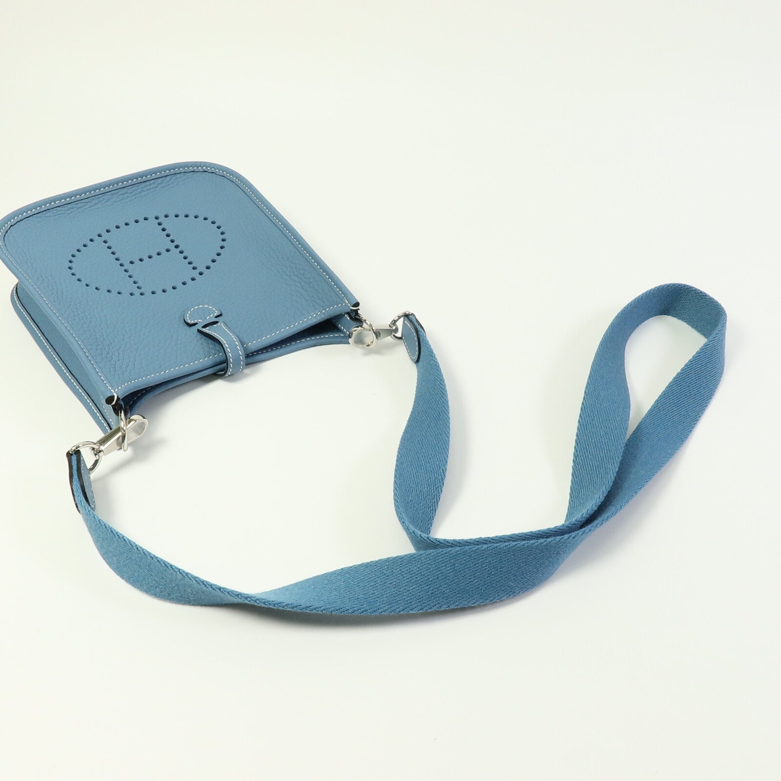 HERMES Clemence皮革Evelyne TPM肩背袋New Blue Jean