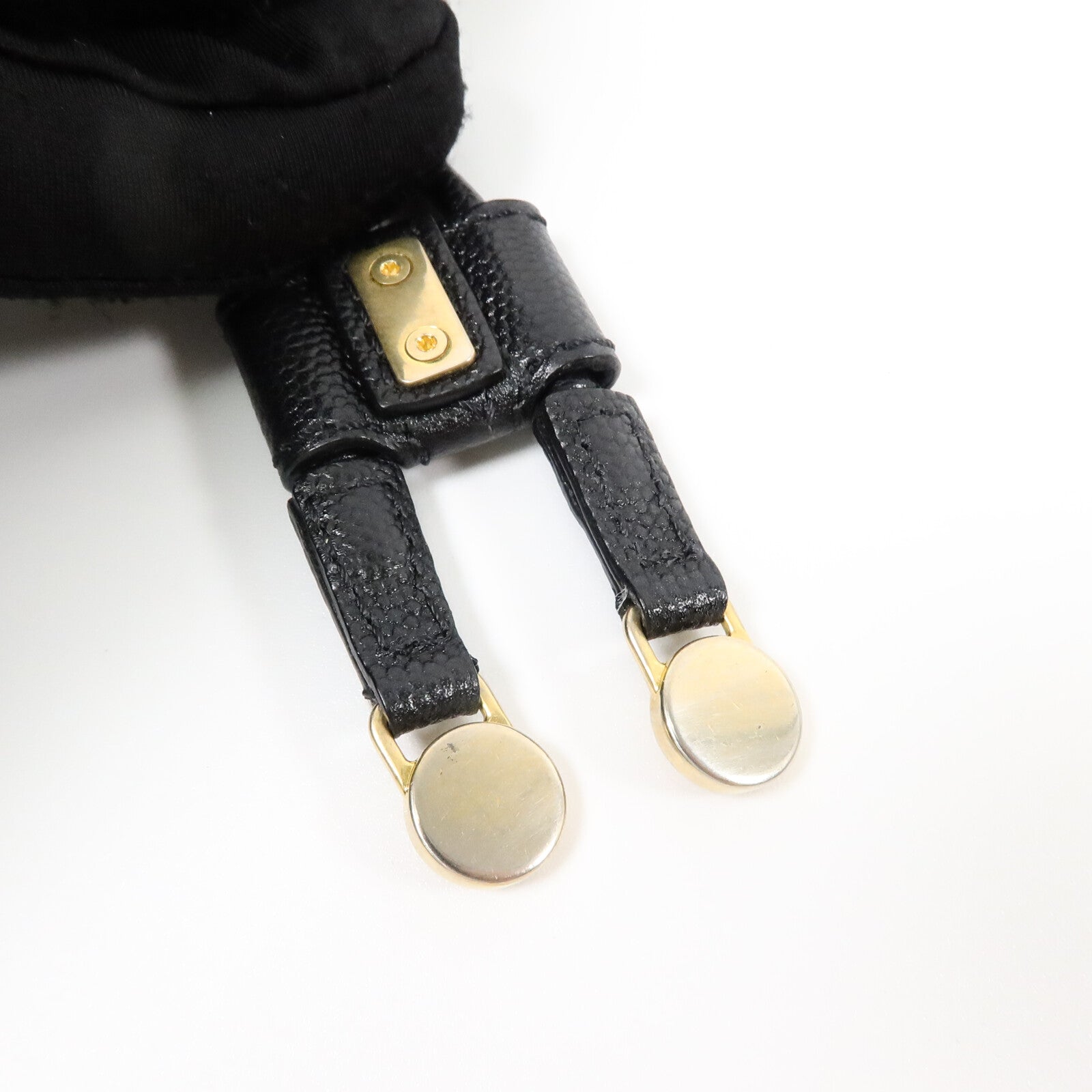 CHANEL 牛皮皮革Drawstring Bucket鏈帶肩背袋