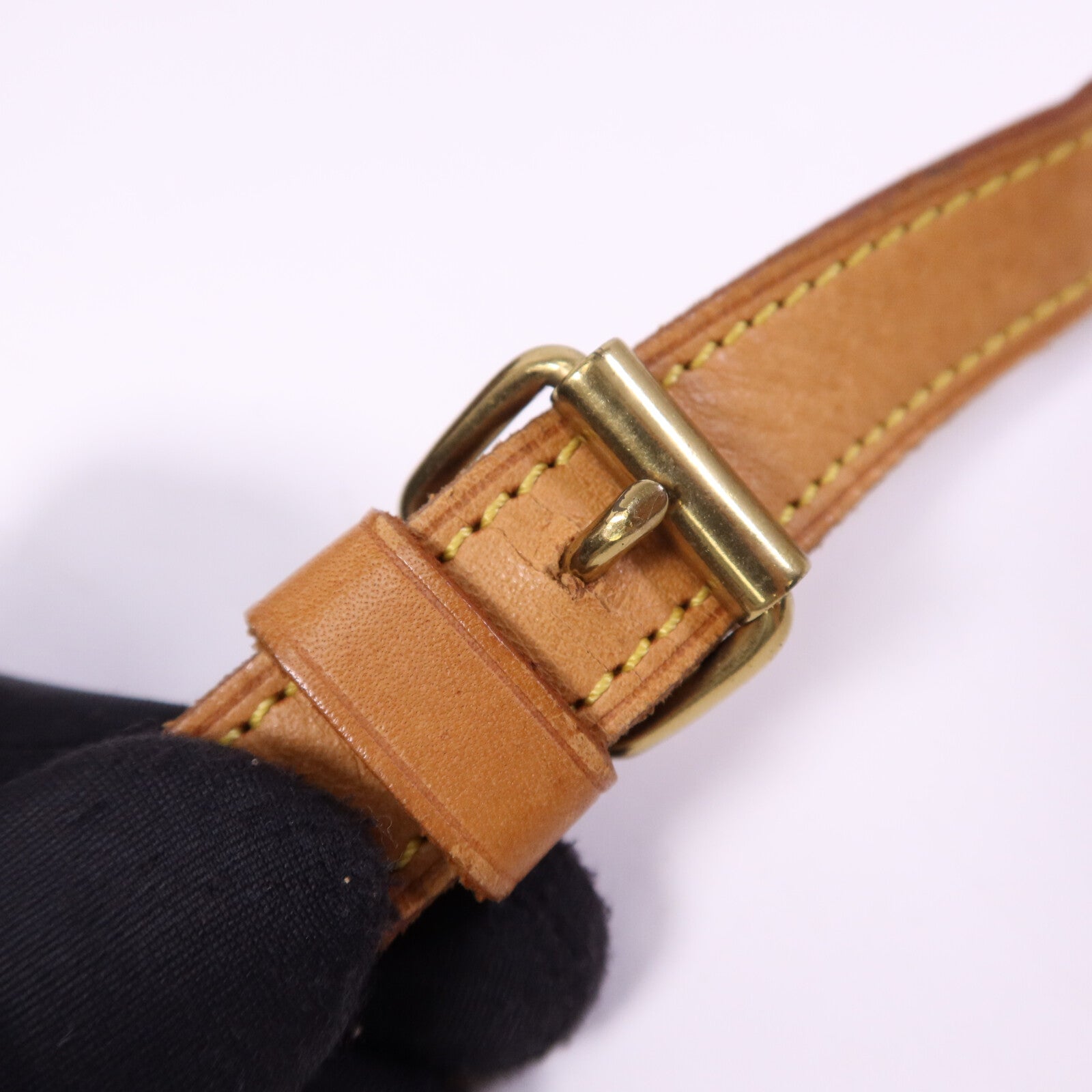 LOUIS VUITTON Monogram Saumur 30金扣肩背袋