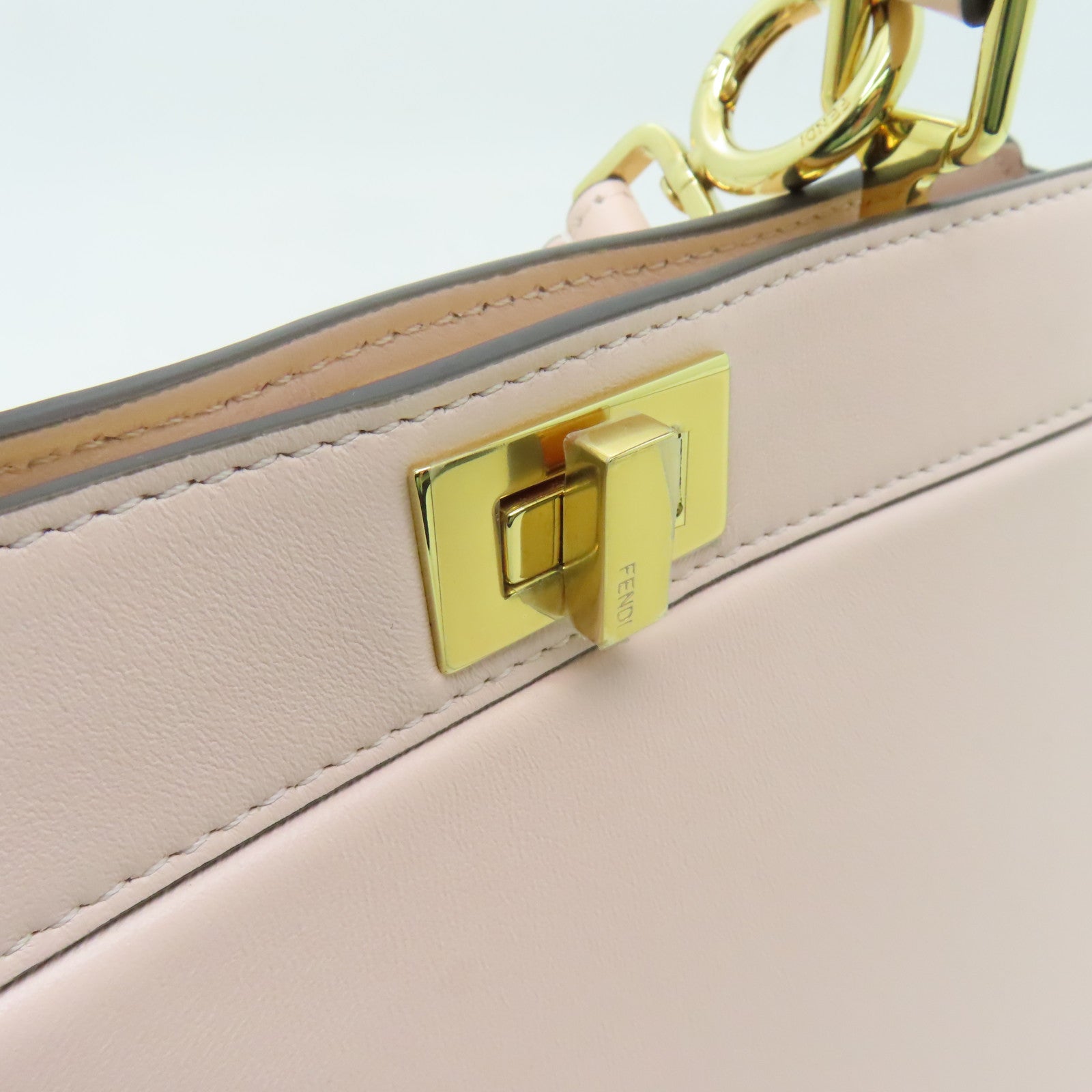 FENDI 【激減優惠】牛皮皮革Peekaboo Iseeu Small金扣手挽肩背兩用袋粉紅色