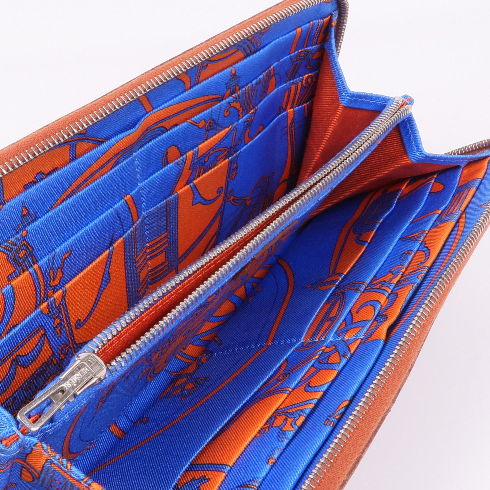 HERMES Epsom皮革Silk'In Wallet銀扣長錢包Brique