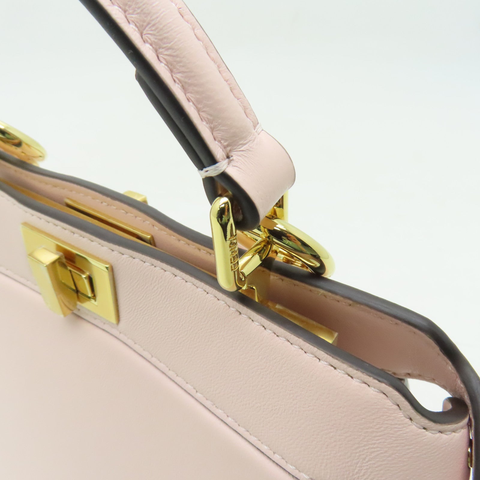 FENDI 【激減優惠】牛皮皮革Peekaboo Iseeu Small金扣手挽肩背兩用袋粉紅色