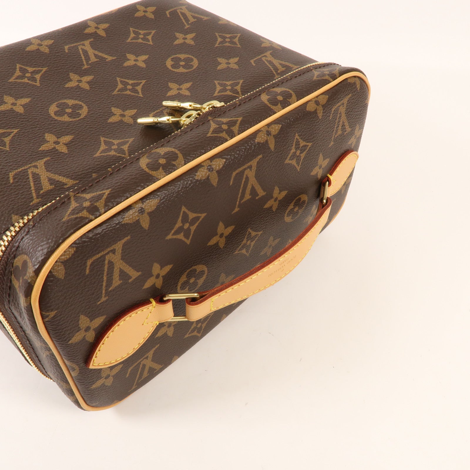 LOUIS VUITTON Monogram Nice BB金扣手挽袋