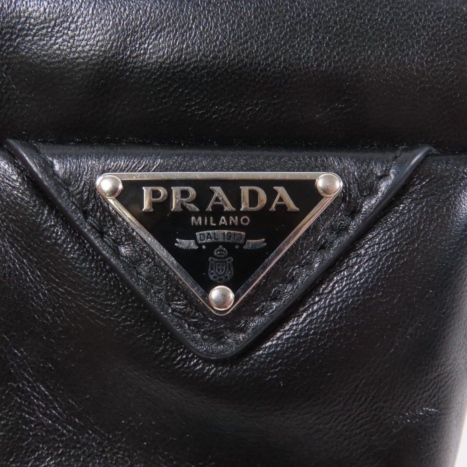 PRADA 羊皮皮革Coin Case銀扣零錢包黑色