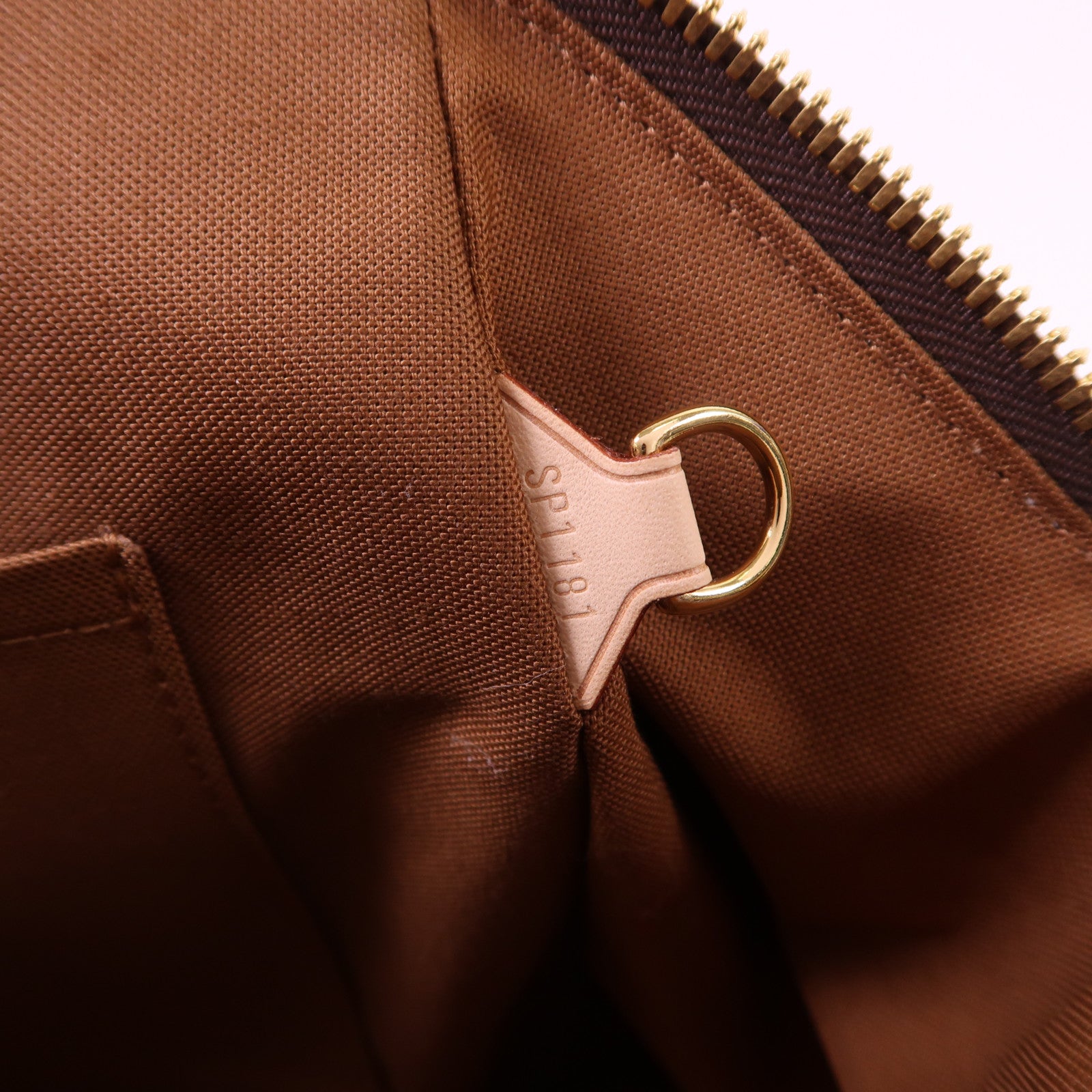 LOUIS VUITTON Monogram Tivoli GM金扣肩背袋