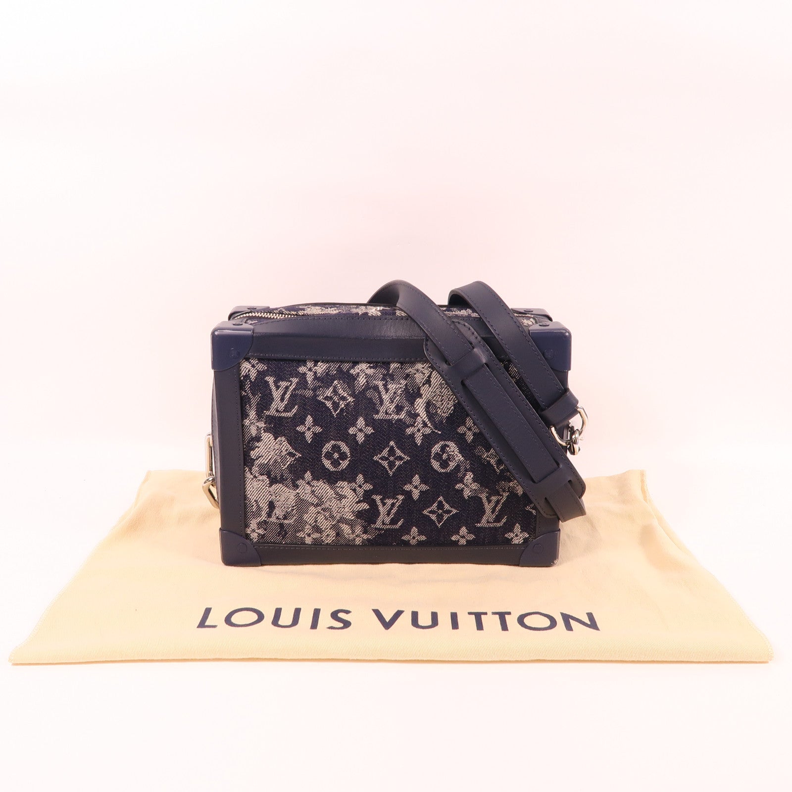 LOUIS VUITTON LV SHW Soft Trunk Shoulder Bag M57283 Monogram Tapestry Navy
