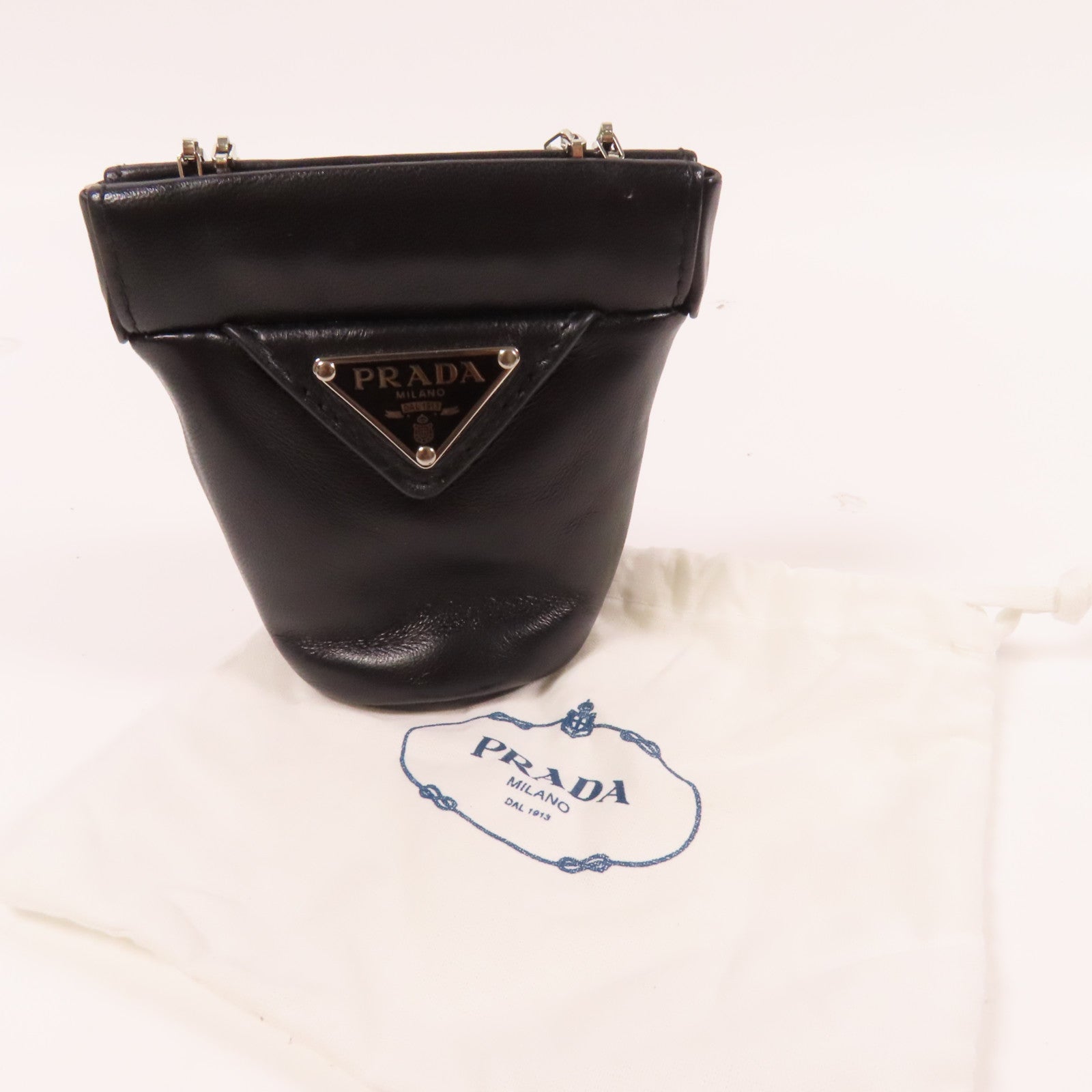 PRADA 羊皮皮革Coin Case銀扣零錢包黑色