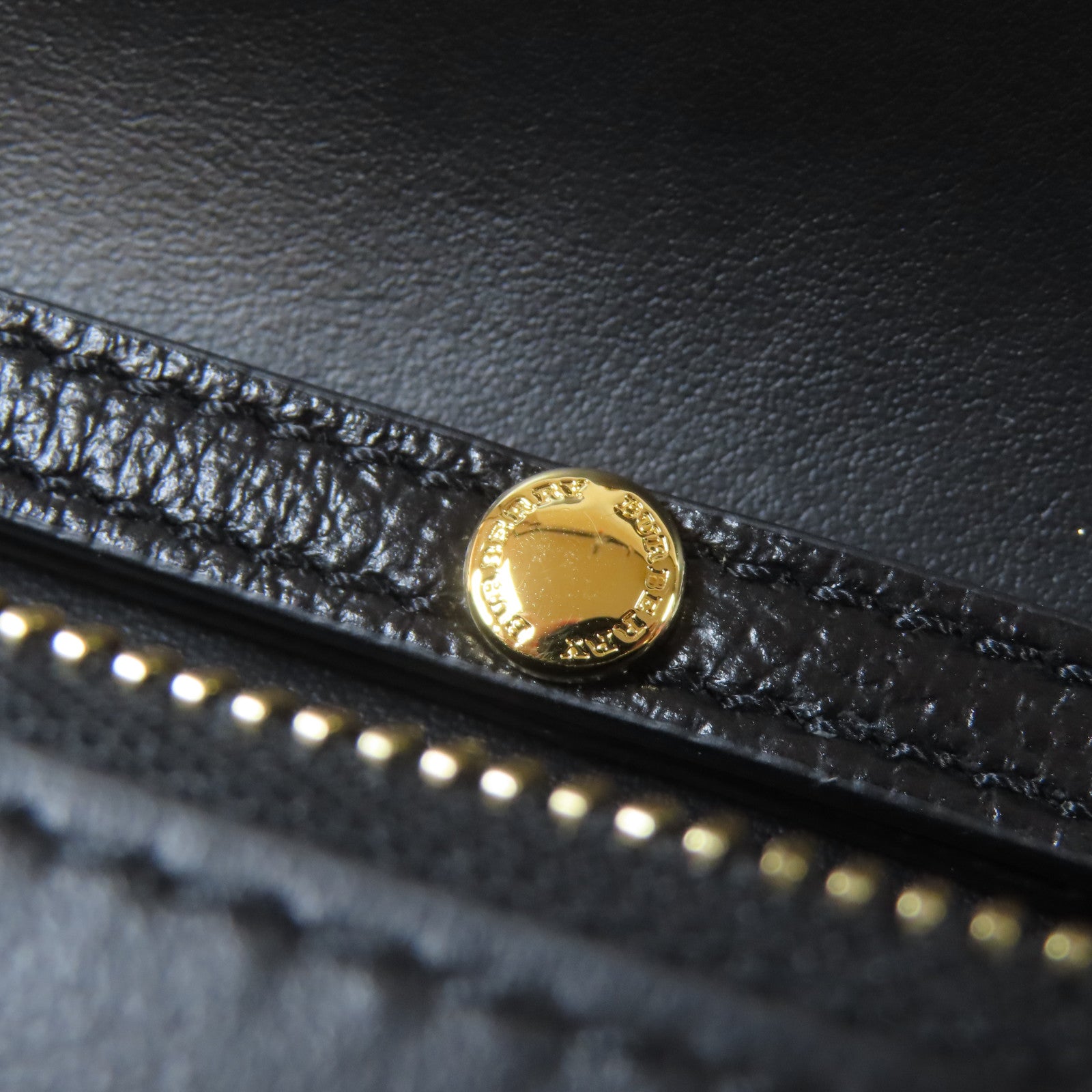 BURBERRY 牛皮皮革/帆布Shoulder Bag金扣肩背袋黑色