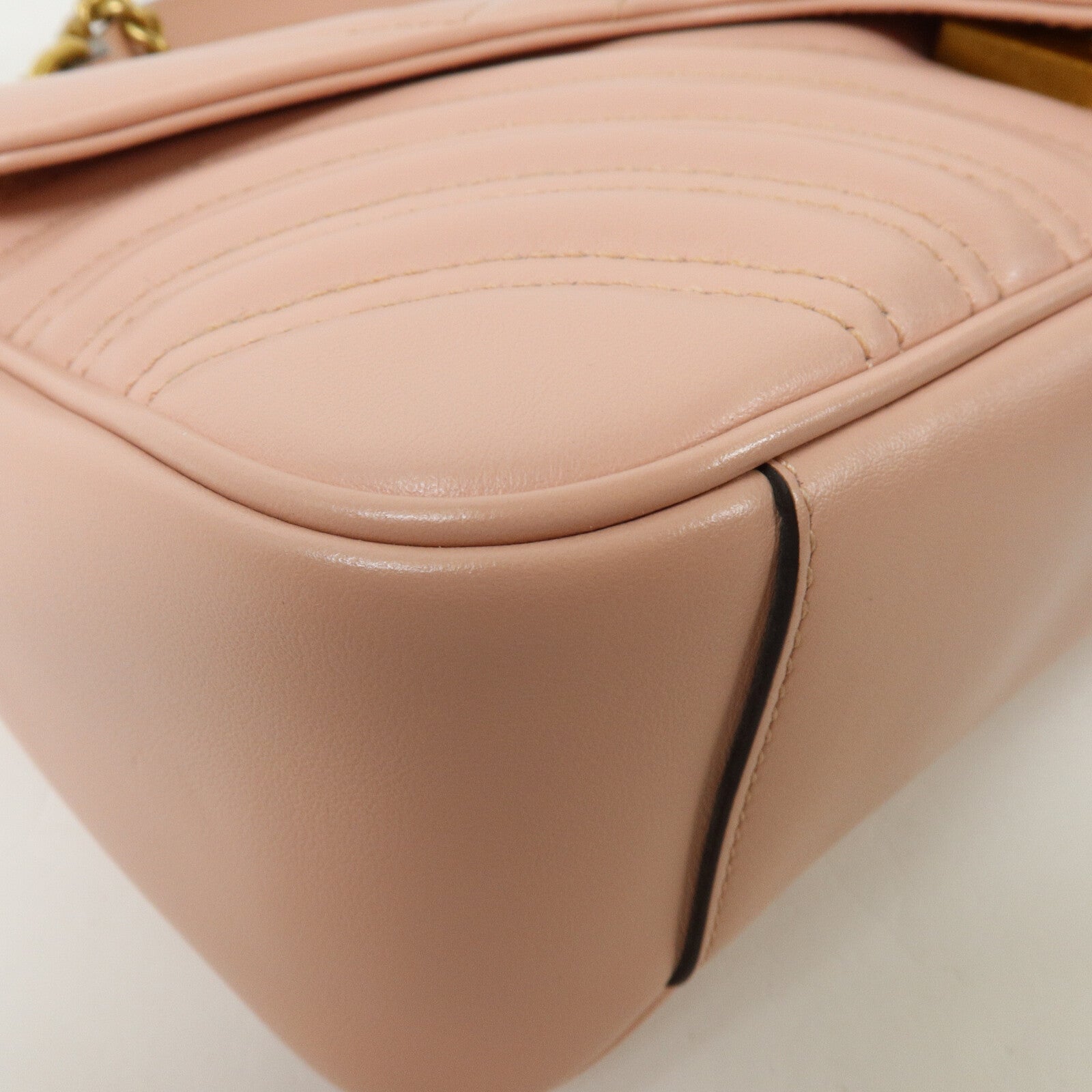 GUCCI GG Marmont Shoulder Bag鏈帶肩背袋