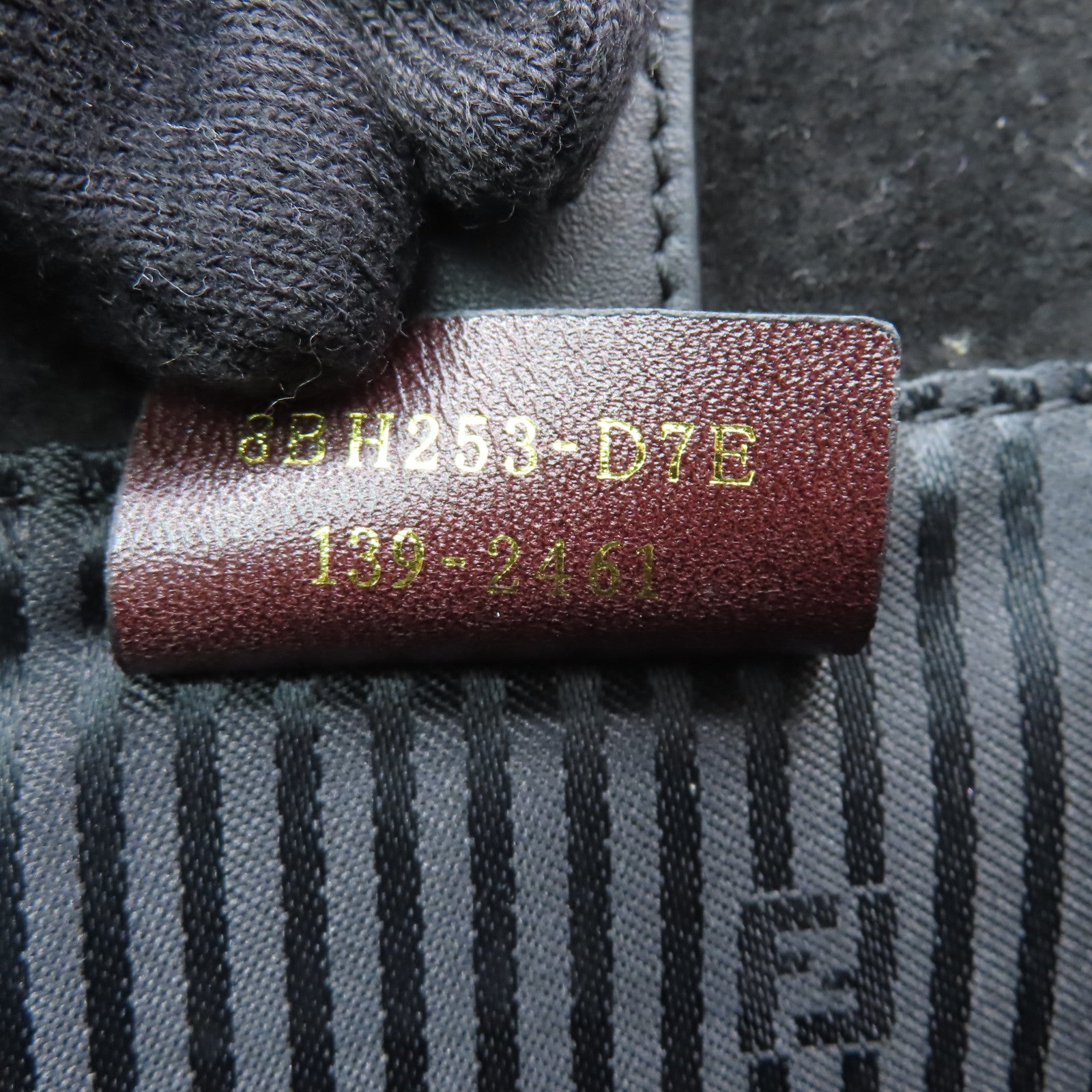 FENDI 【激減優惠】羊毛Handbag金扣手挽袋紫色