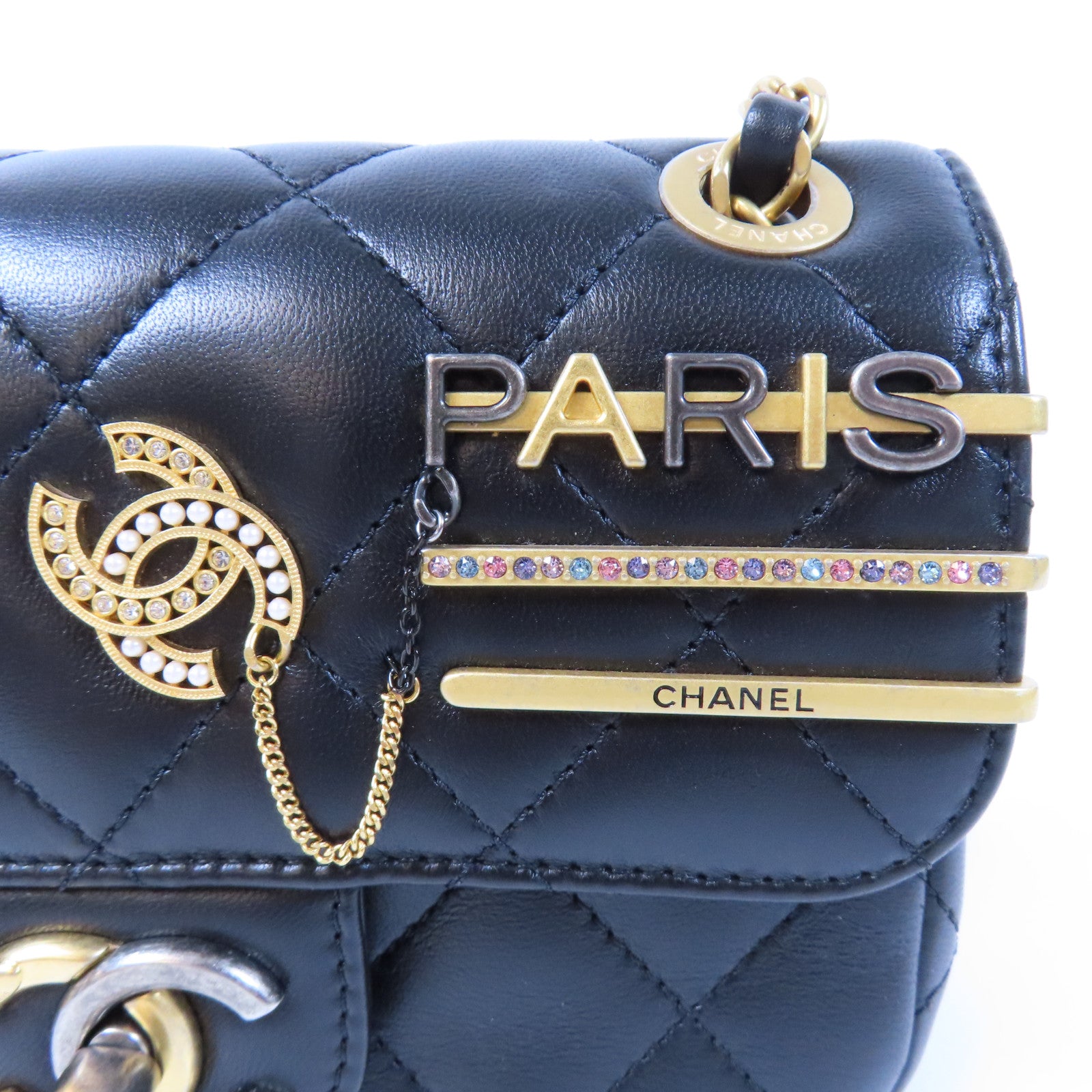 CHANEL 菱格羊皮皮革Classic Flap金扣肩背袋黑色