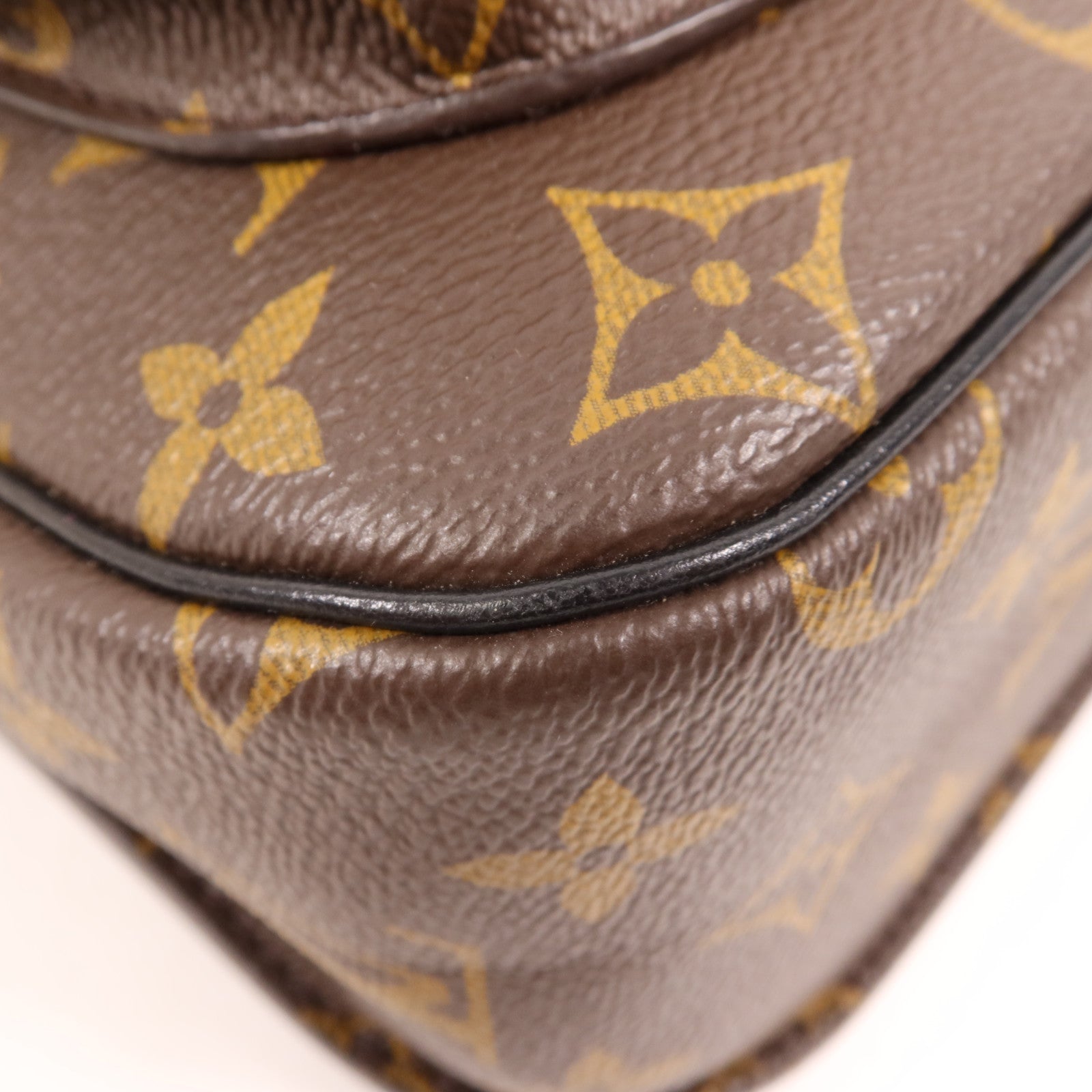 LOUIS VUITTON Monogram Passy金扣肩背袋