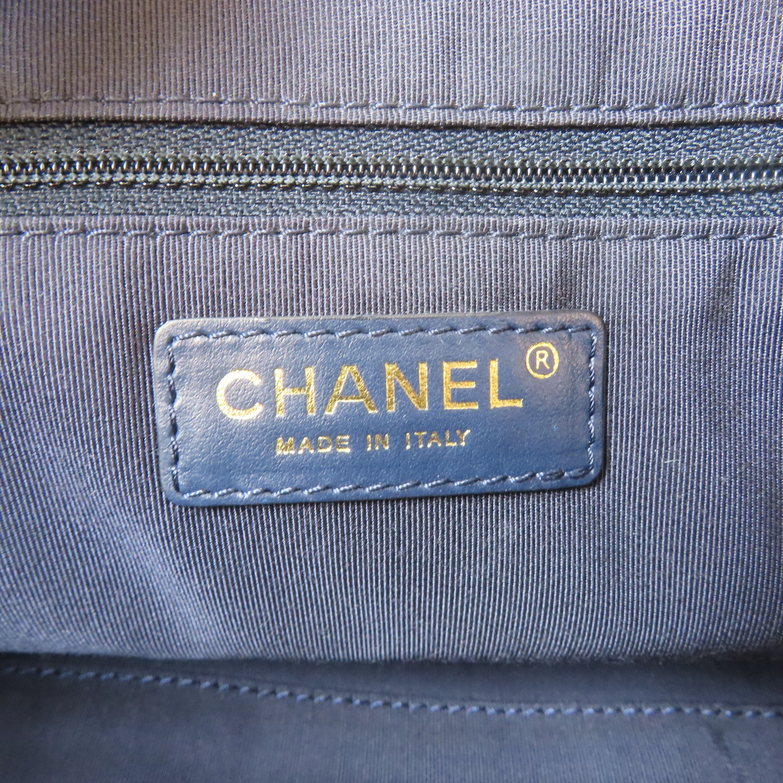 CHANEL 菱格牛皮皮革Coco Mark Chain Bag金扣鏈帶肩背袋深藍色