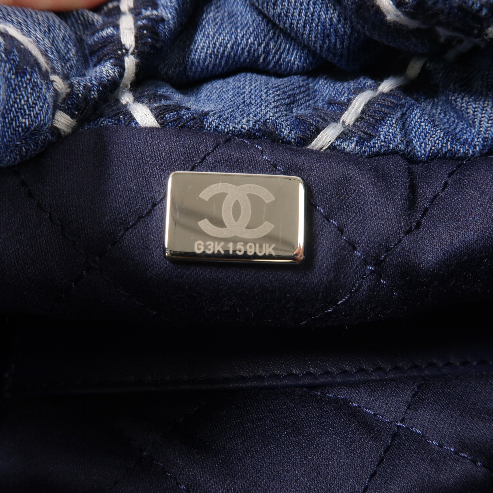 CHANEL 牛仔布Chanel 22 Mini鏈帶肩背袋