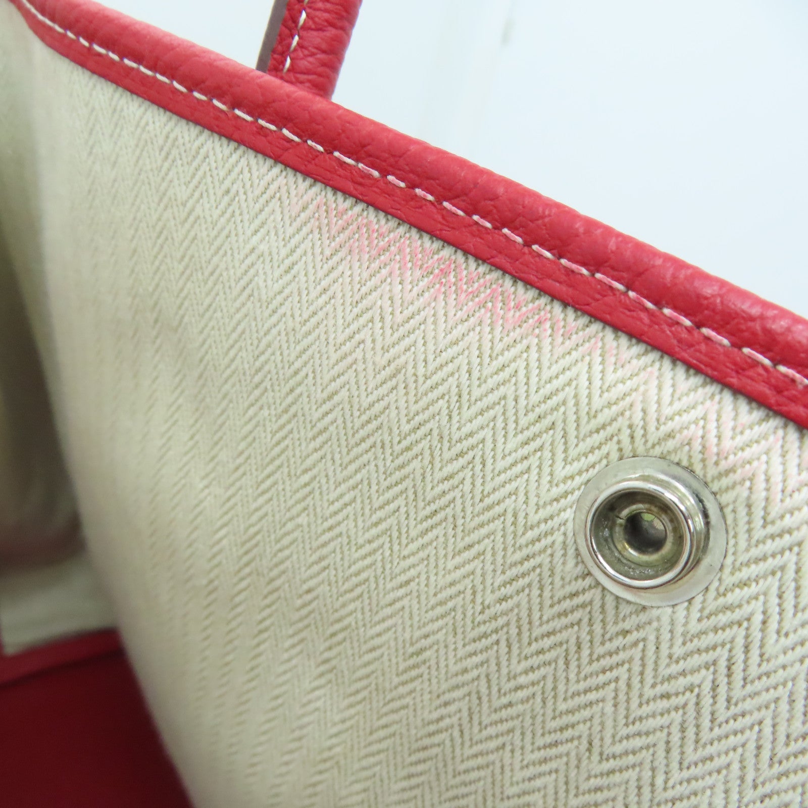 HERMES Country Leather Garden Party PM Silver Buckle Handle Bag Red