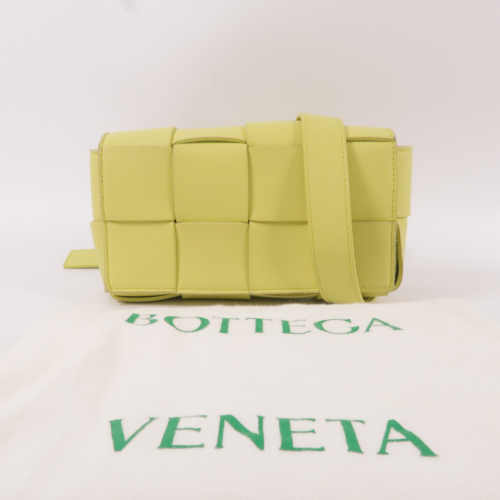 BOTTEGA VENETA 羊皮皮革Cassette Belt Bag腰包