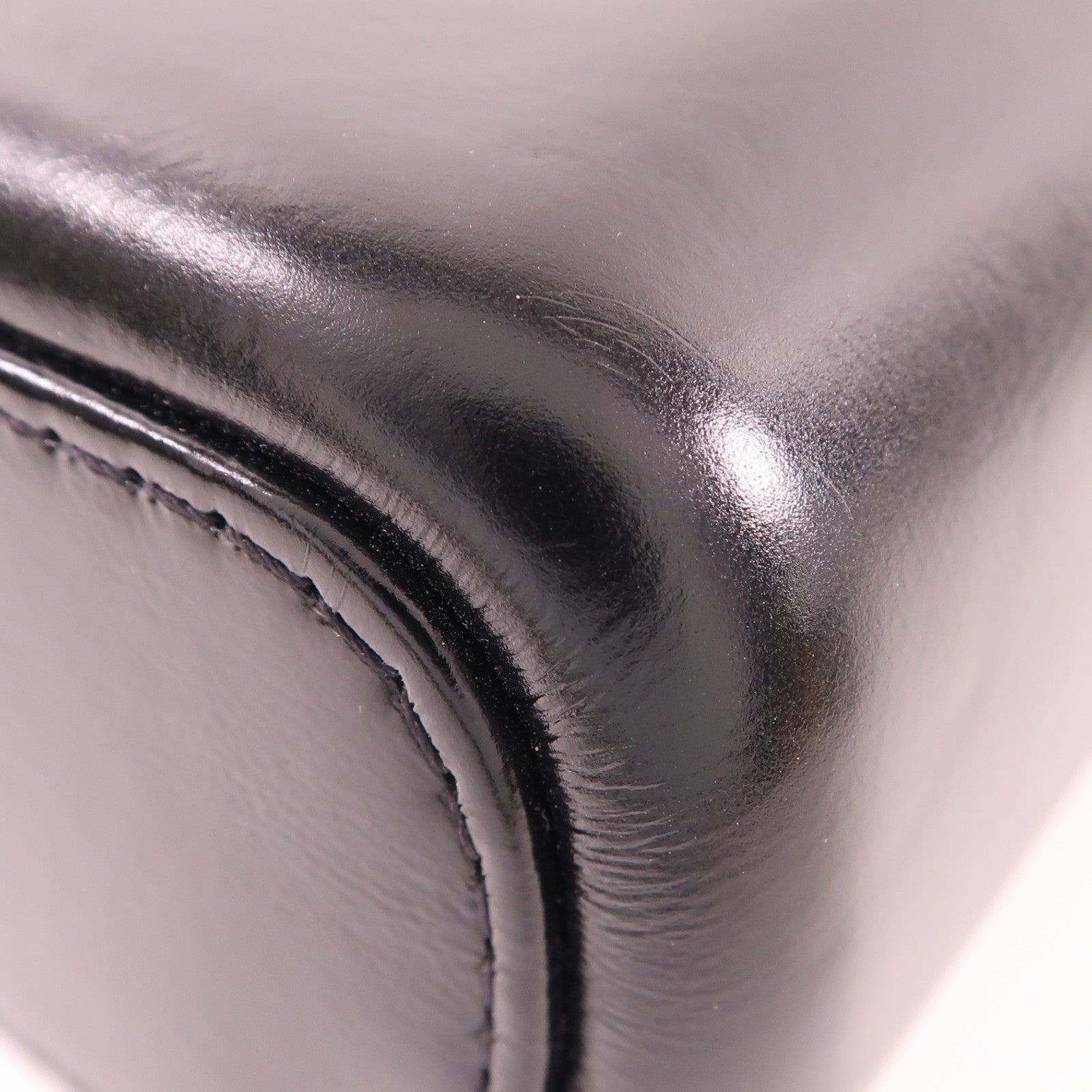 CHANEL 牛皮皮革Gabrielle Small鏈帶肩背袋