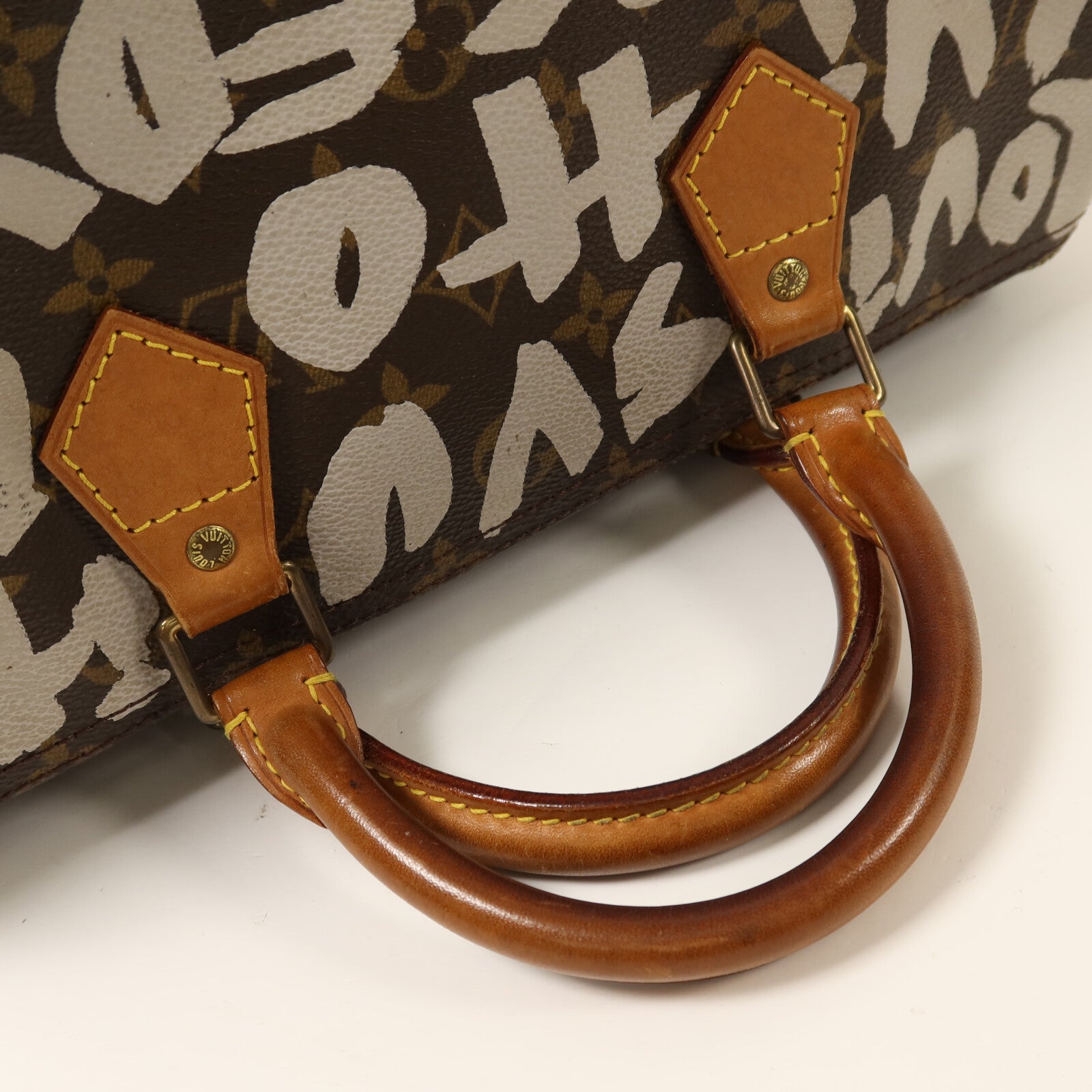 LOUIS VUITTON Monogram Graffiti Speedy 30金扣手挽袋