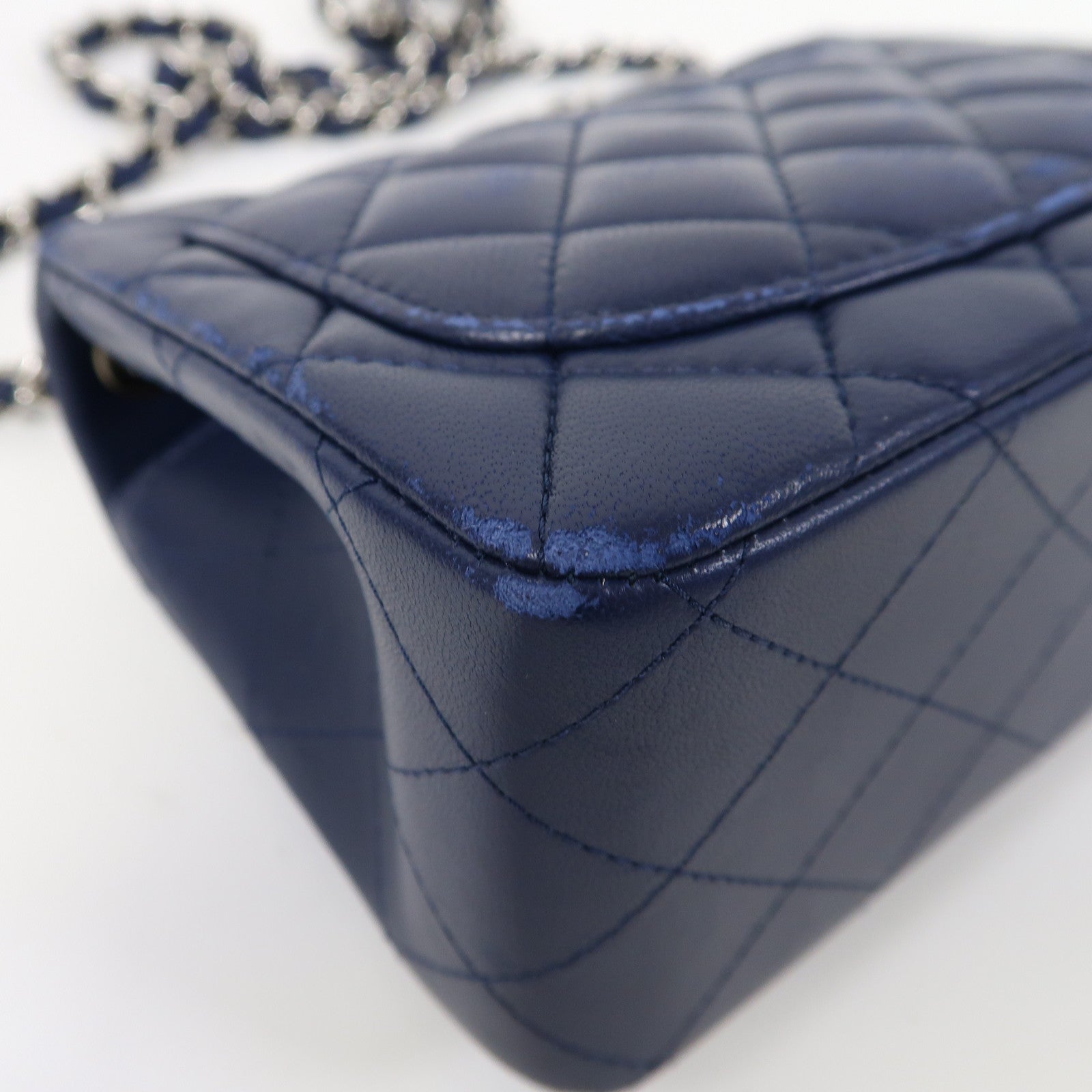 CHANEL 菱格羊皮皮革Classic Flap 17銀扣鏈帶肩背袋藍色