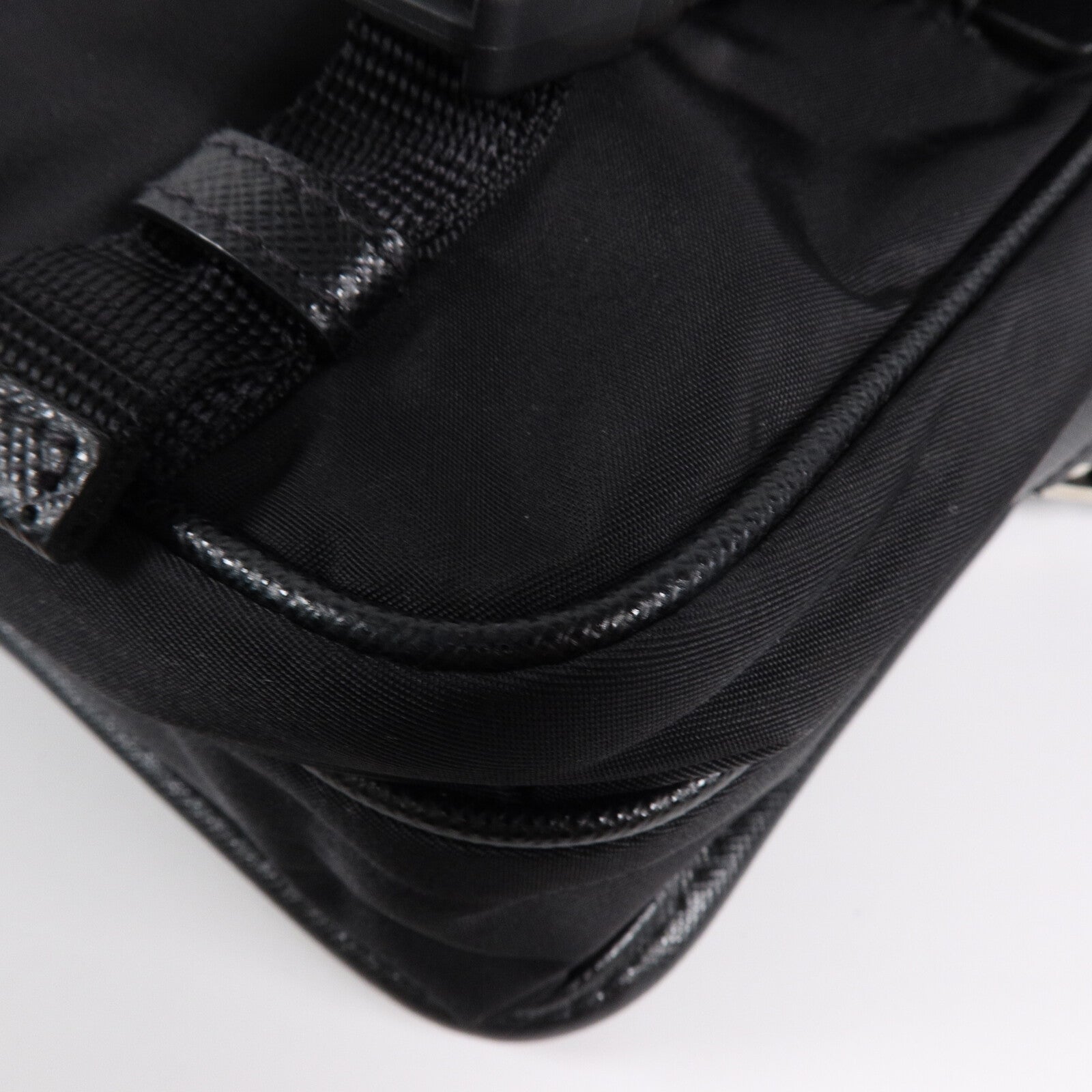 PRADA 尼龍Re-Nylon Shoulder Bag肩背袋
