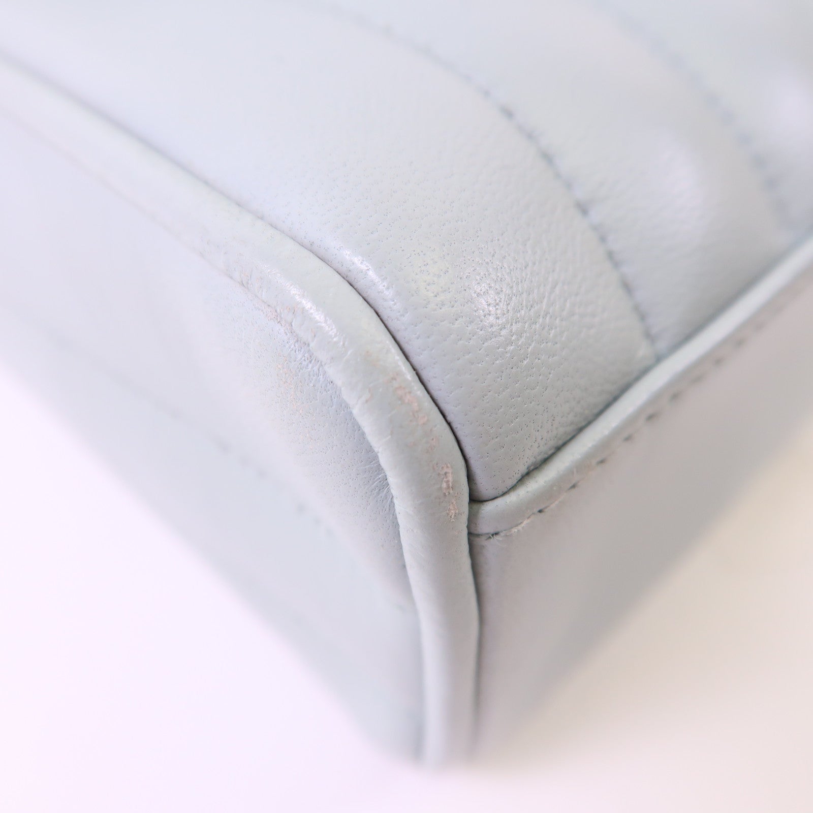 CHANEL 羊皮皮革Shoulder Bag金扣肩背袋