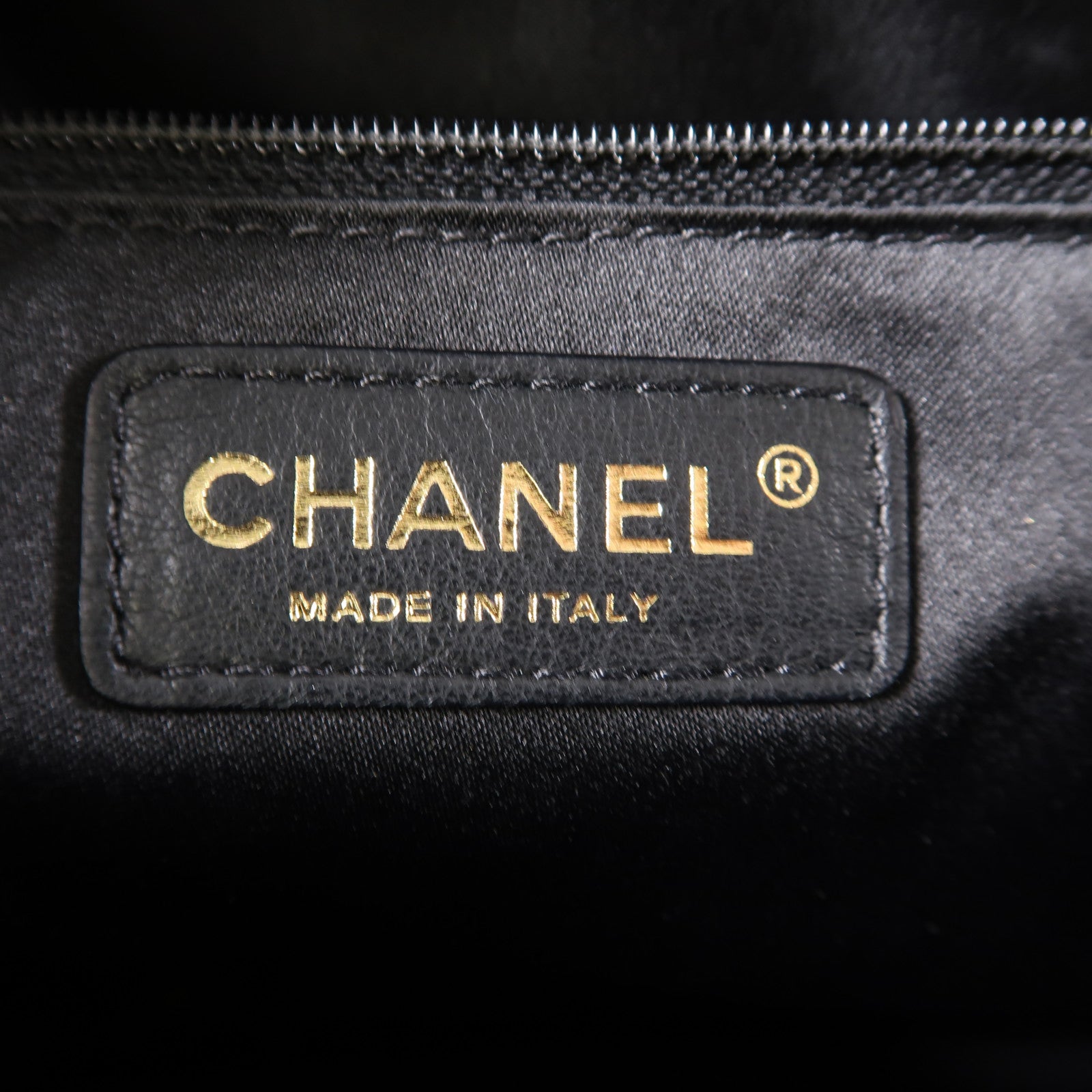 CHANEL 菱格Caviar皮革Grand Shopping Tote Bag金扣鏈帶肩背袋黑色