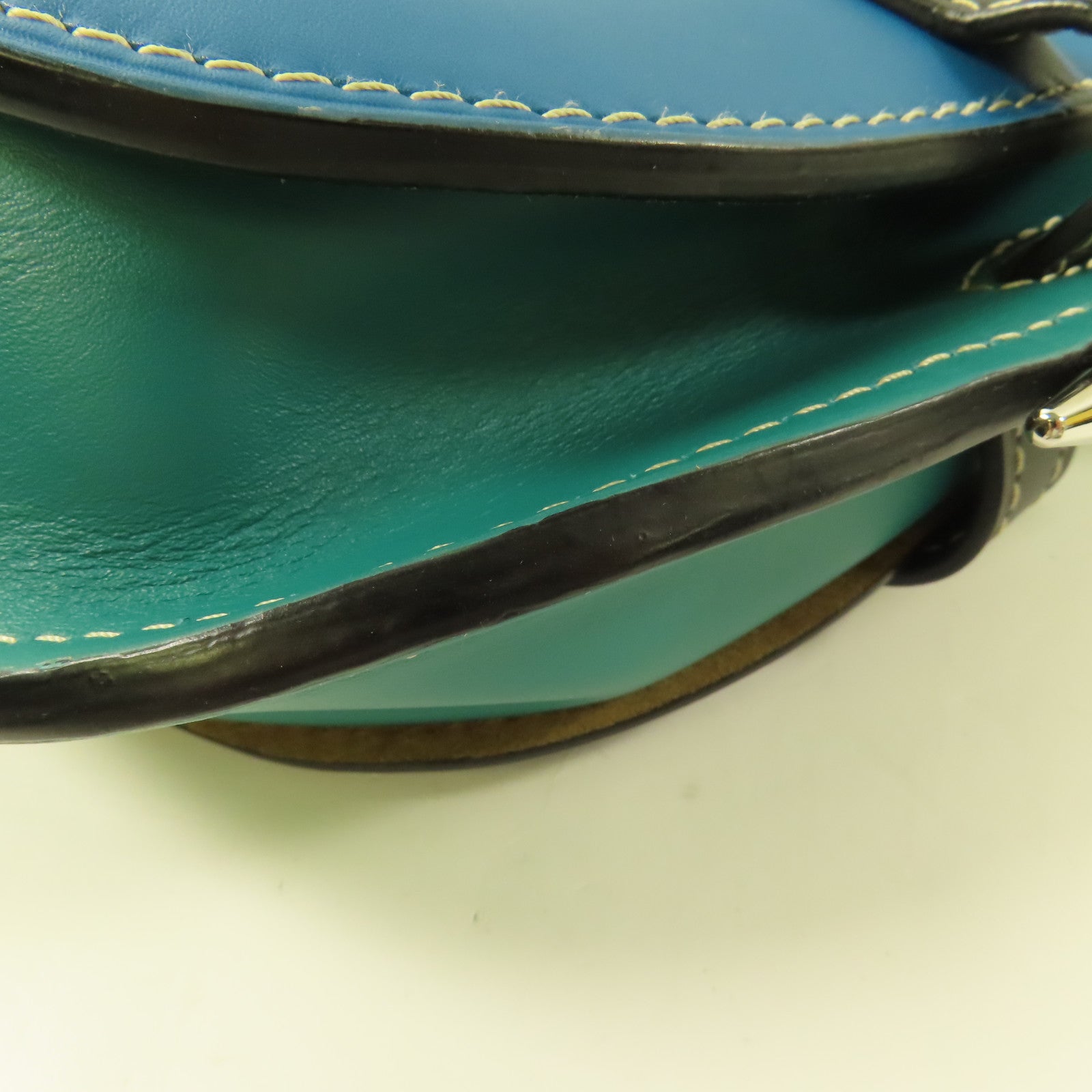 LOEWE 牛皮皮革Gate肩背袋