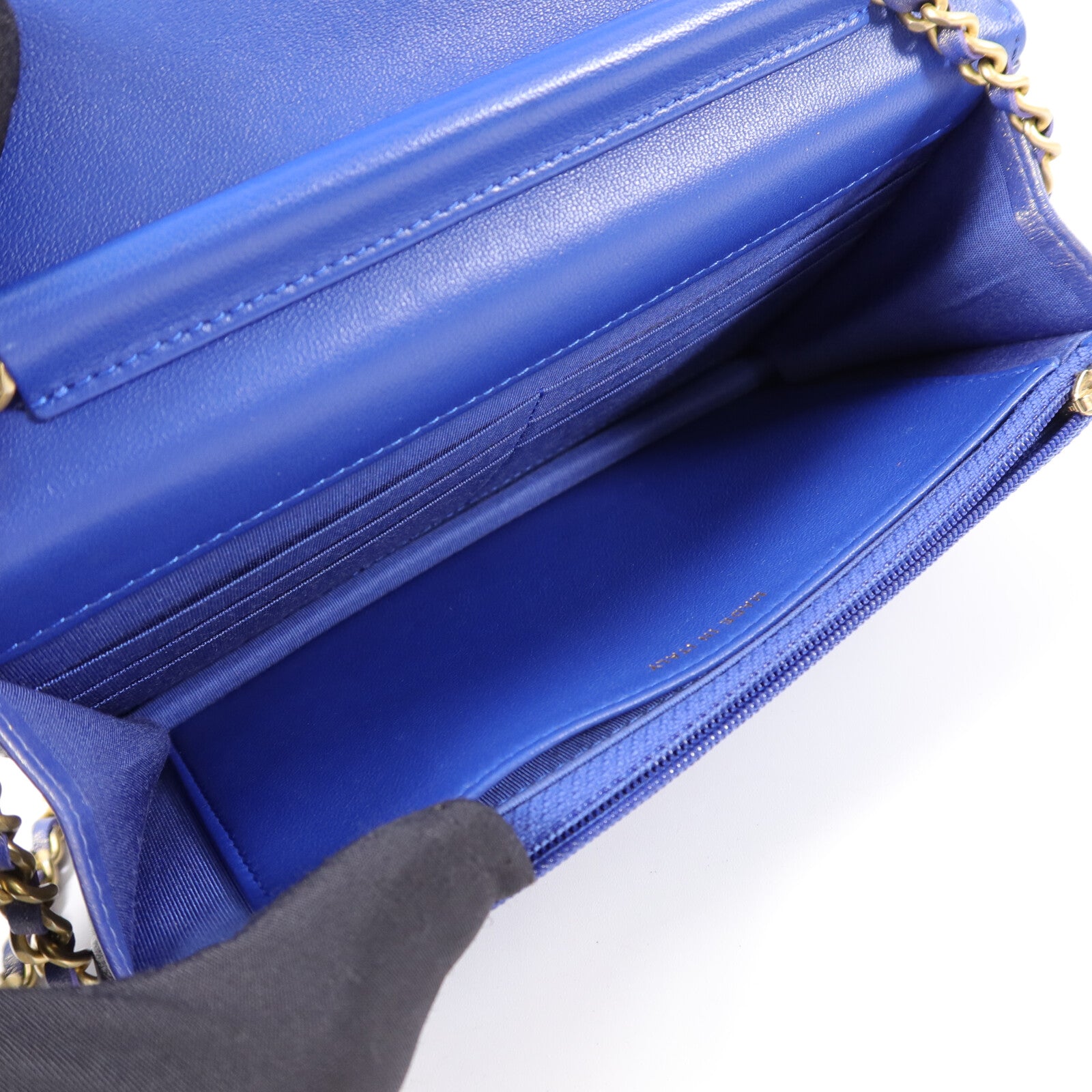 CHANEL 牛皮皮革CC Chic Wallet On Chain鏈帶肩背袋