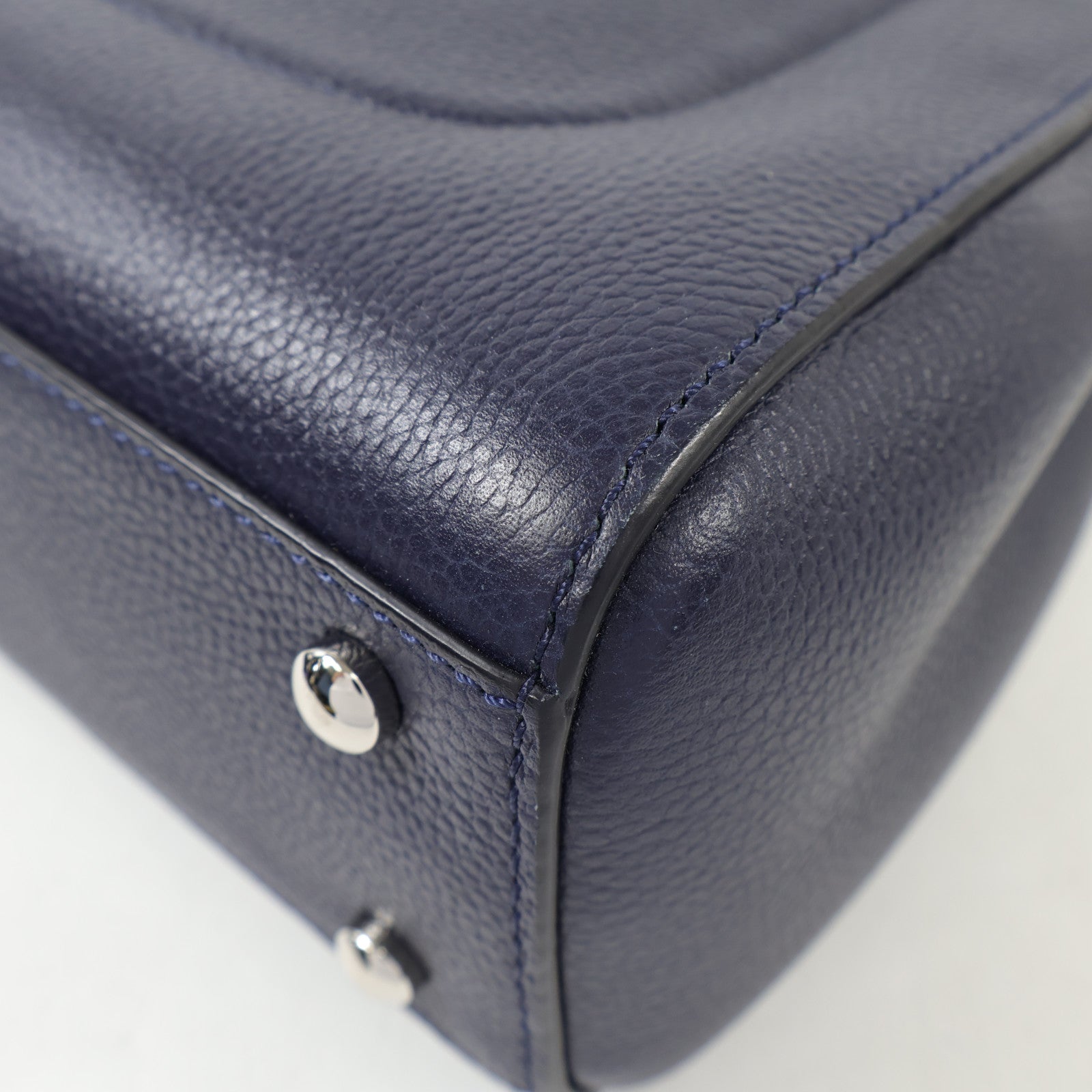 CHANEL 牛皮皮革Neo Executive Tote Mini銀扣手挽肩背兩用袋