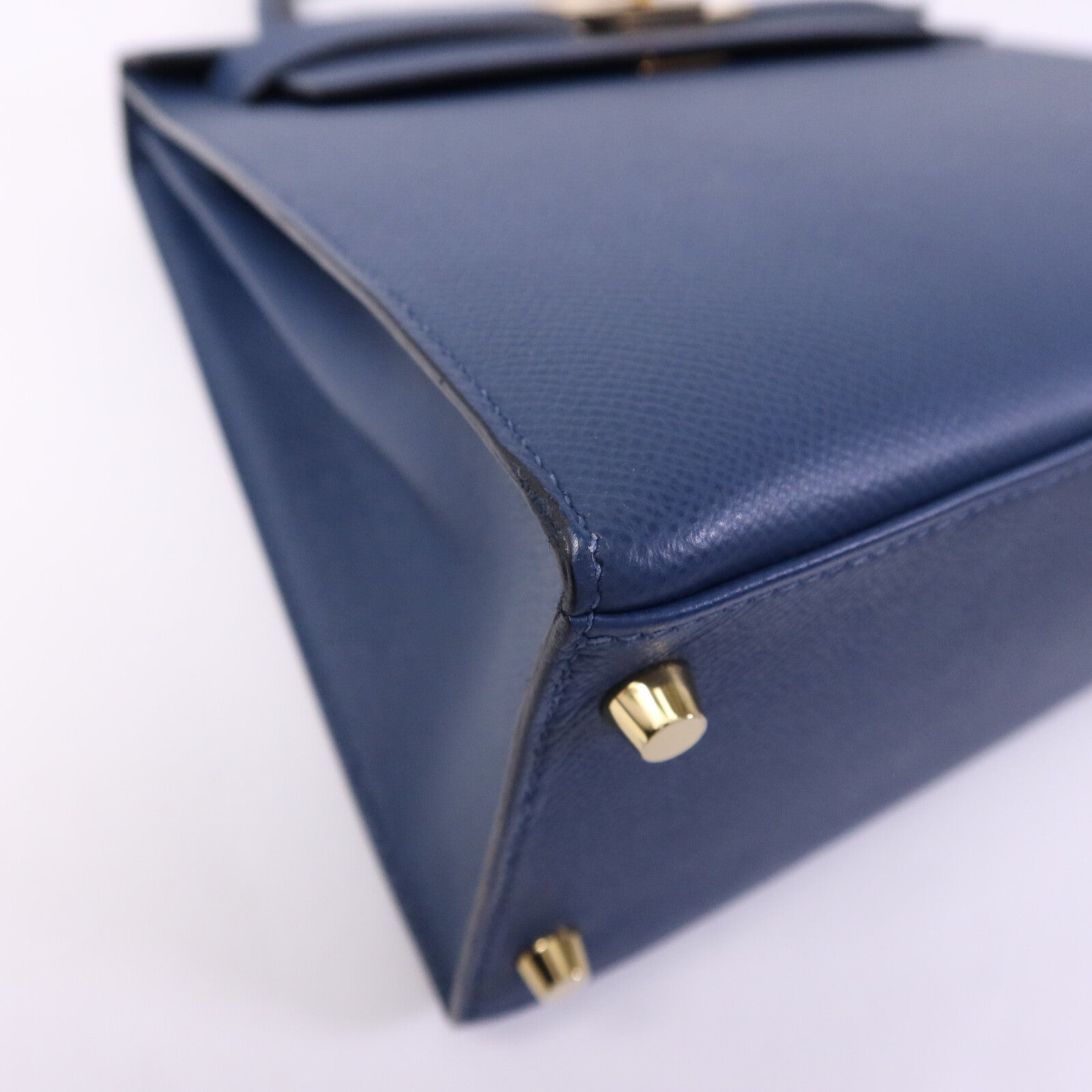HERMES Epsom皮革Kelly 28金扣手挽肩背兩用袋Deep Bleu