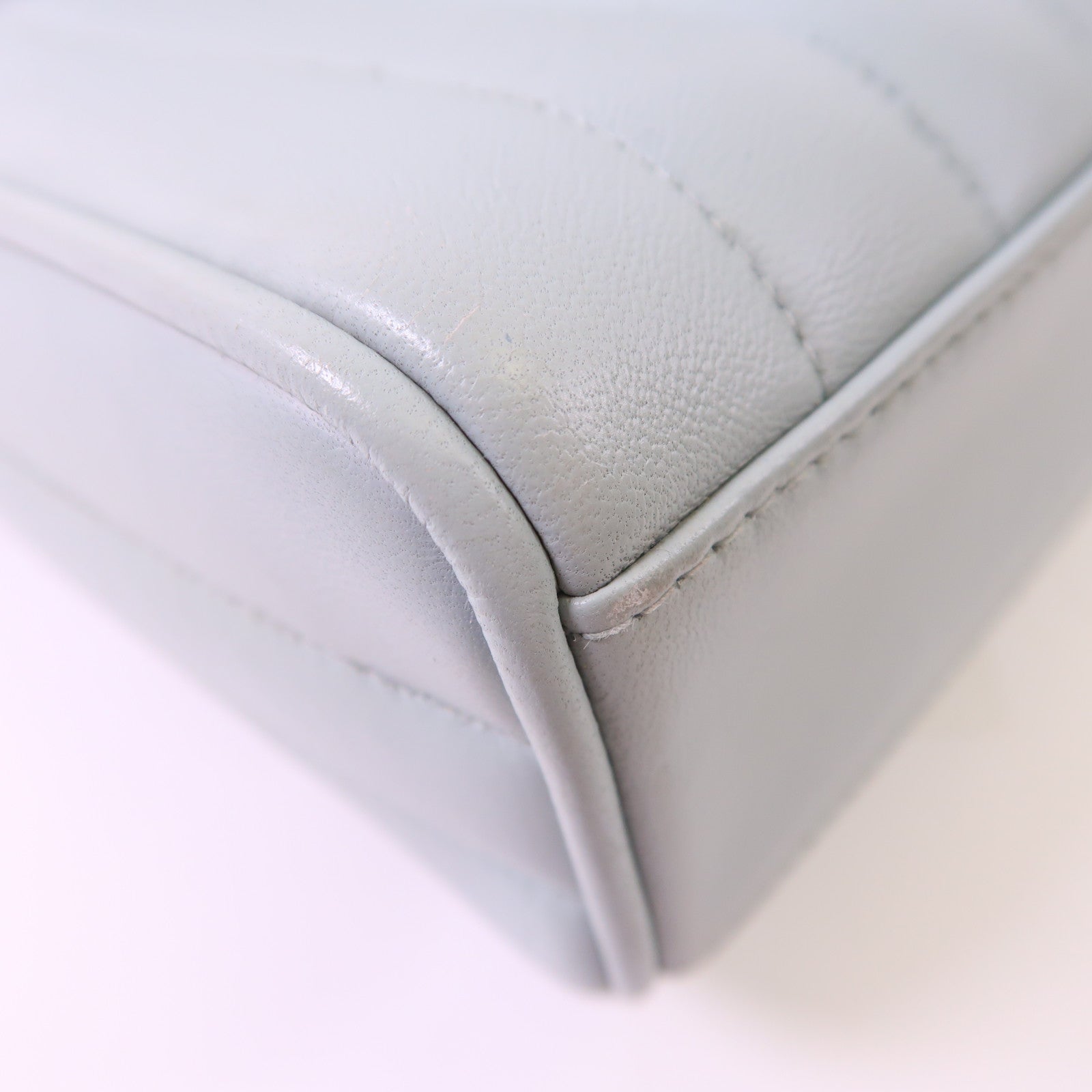 CHANEL 羊皮皮革Shoulder Bag金扣肩背袋