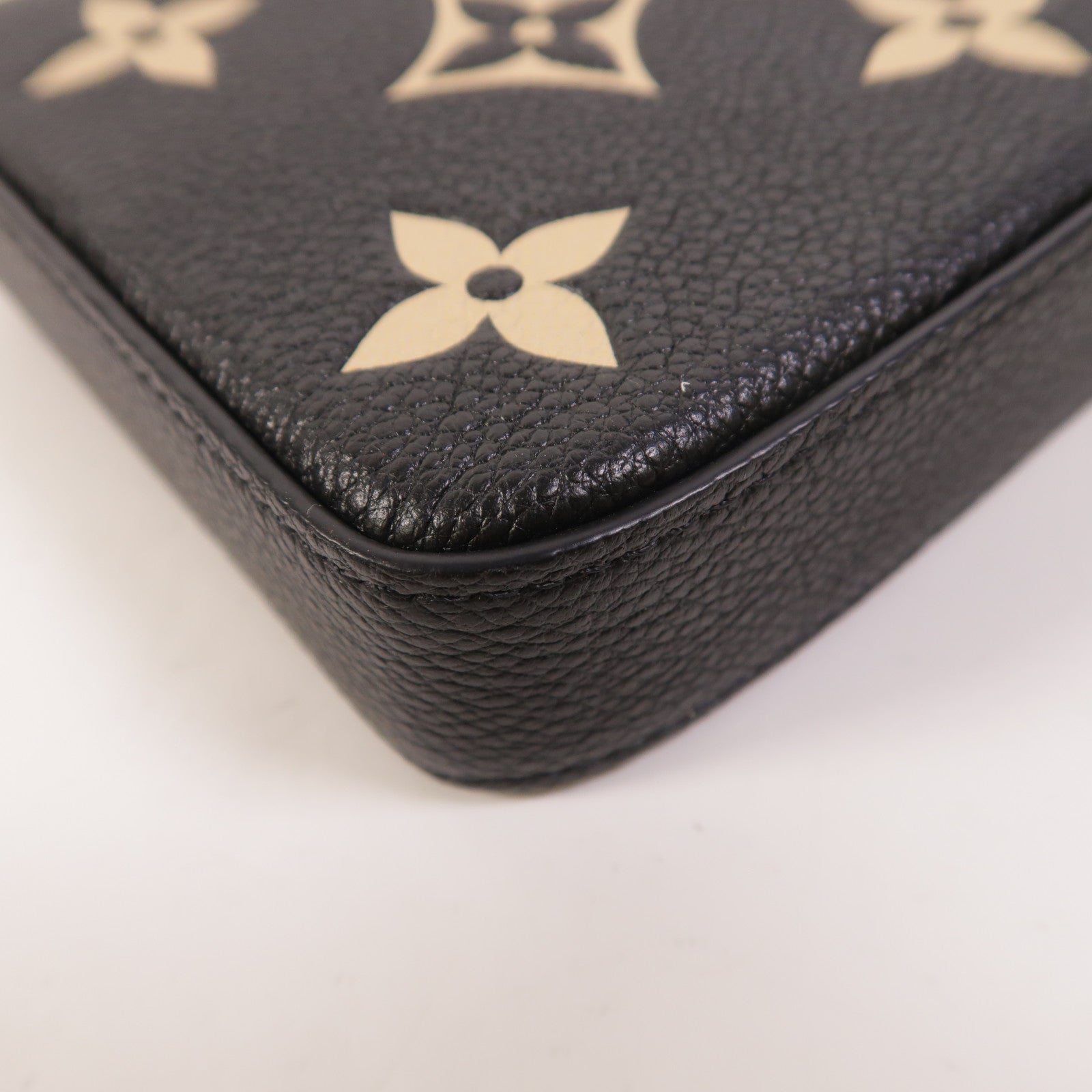 LOUIS VUITTON Monogram Felicie Pochette金扣鏈帶肩背袋